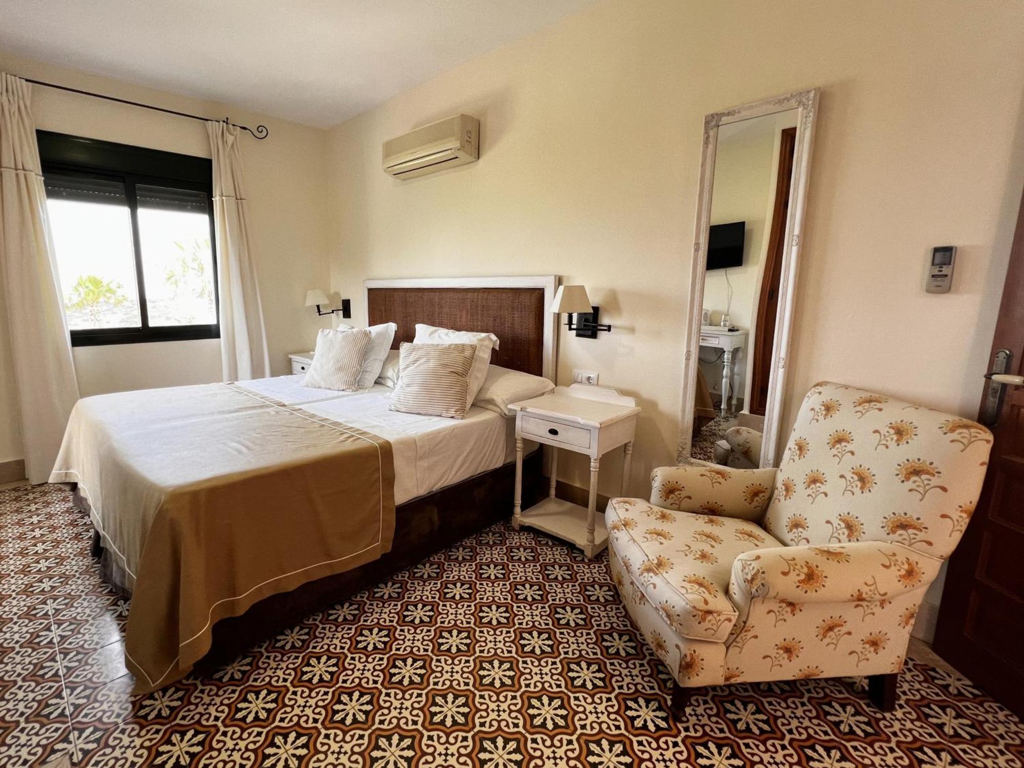 Sindhura Hotel
