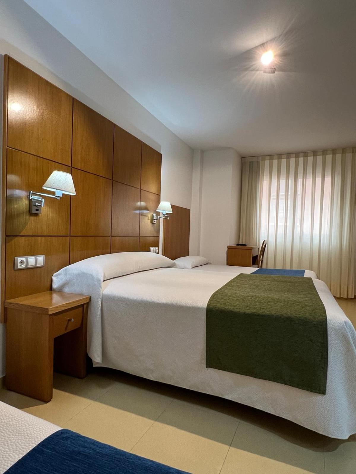 Hotel Tio Pepe 2*