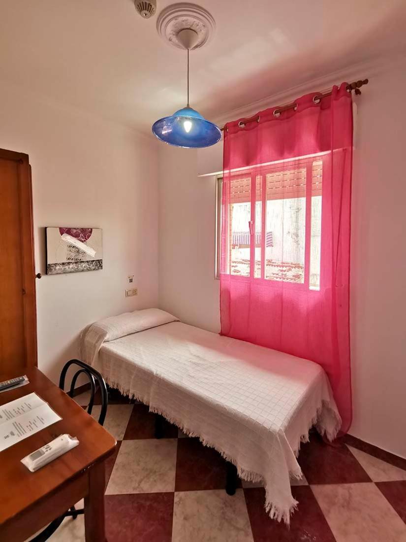 Hidalgo 1 Guest house Utrera
