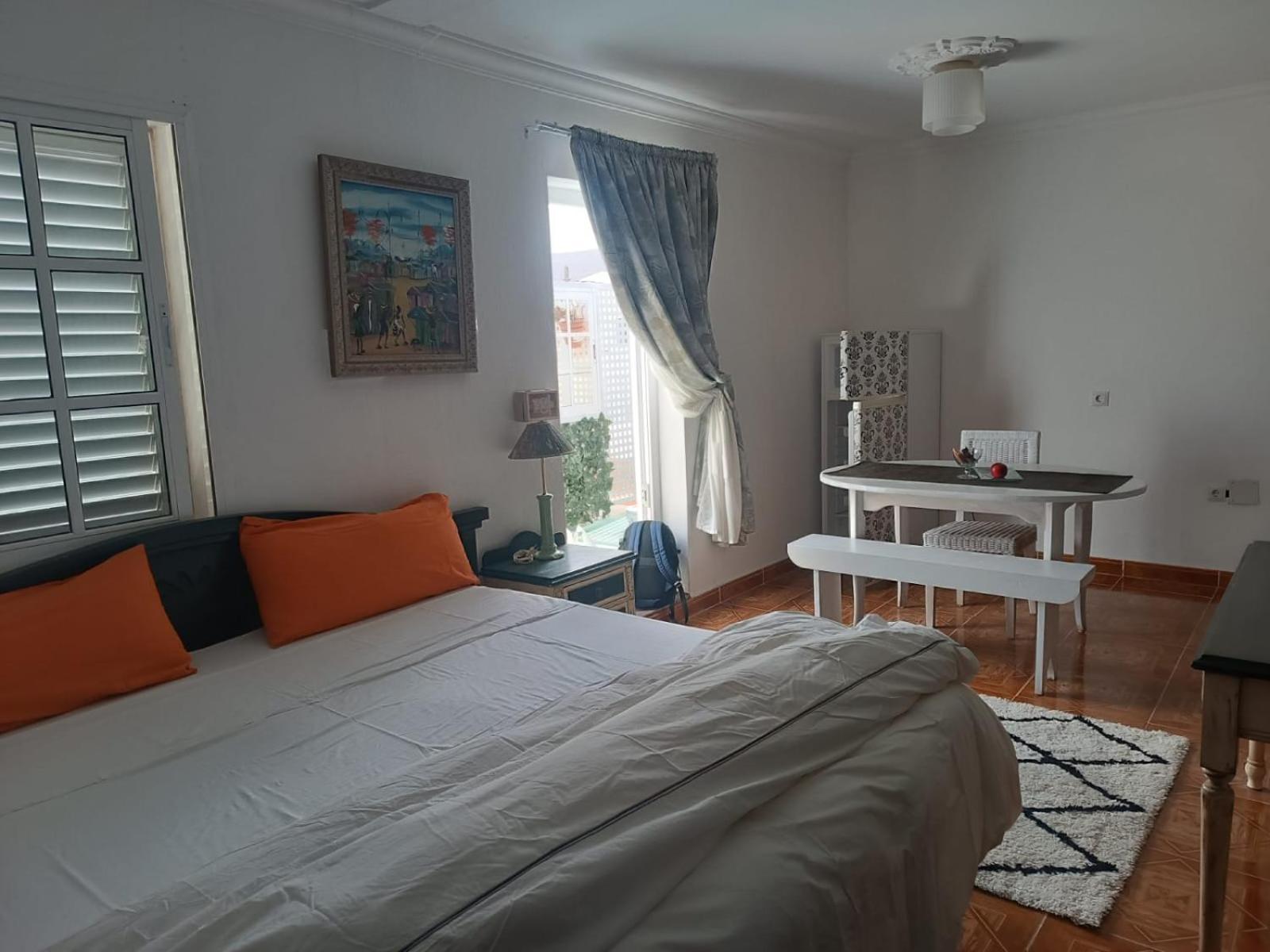Solo Adultos, Tuneras Country house La Oliva