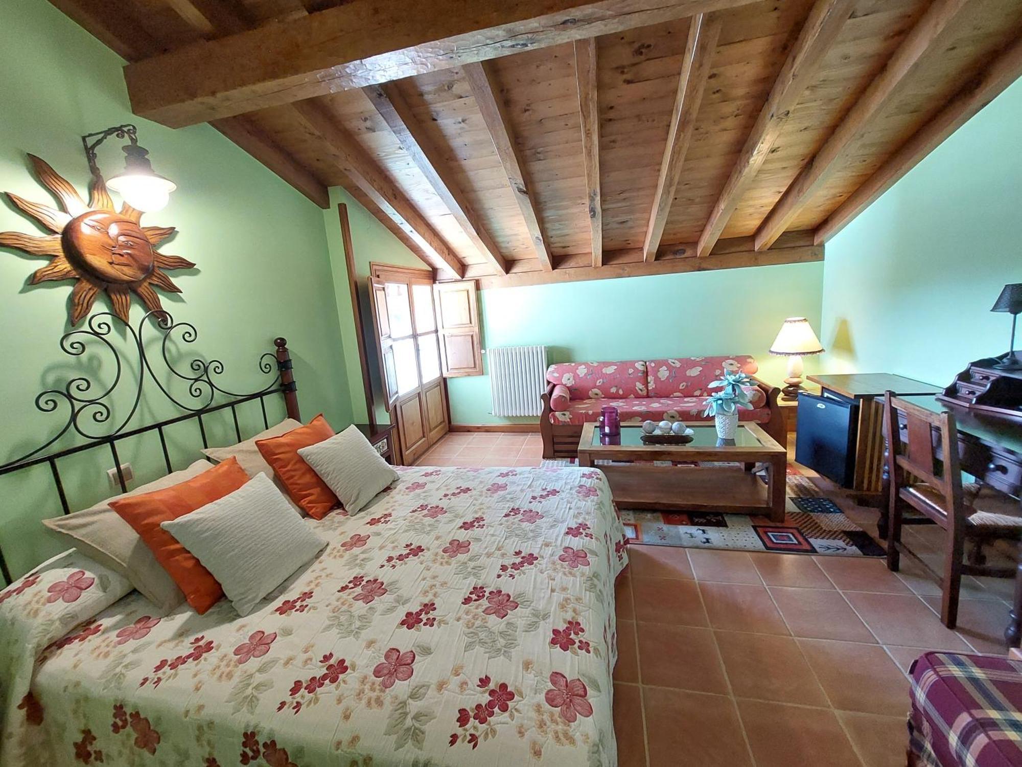 Rural Senorio De Altamira - Adults Only