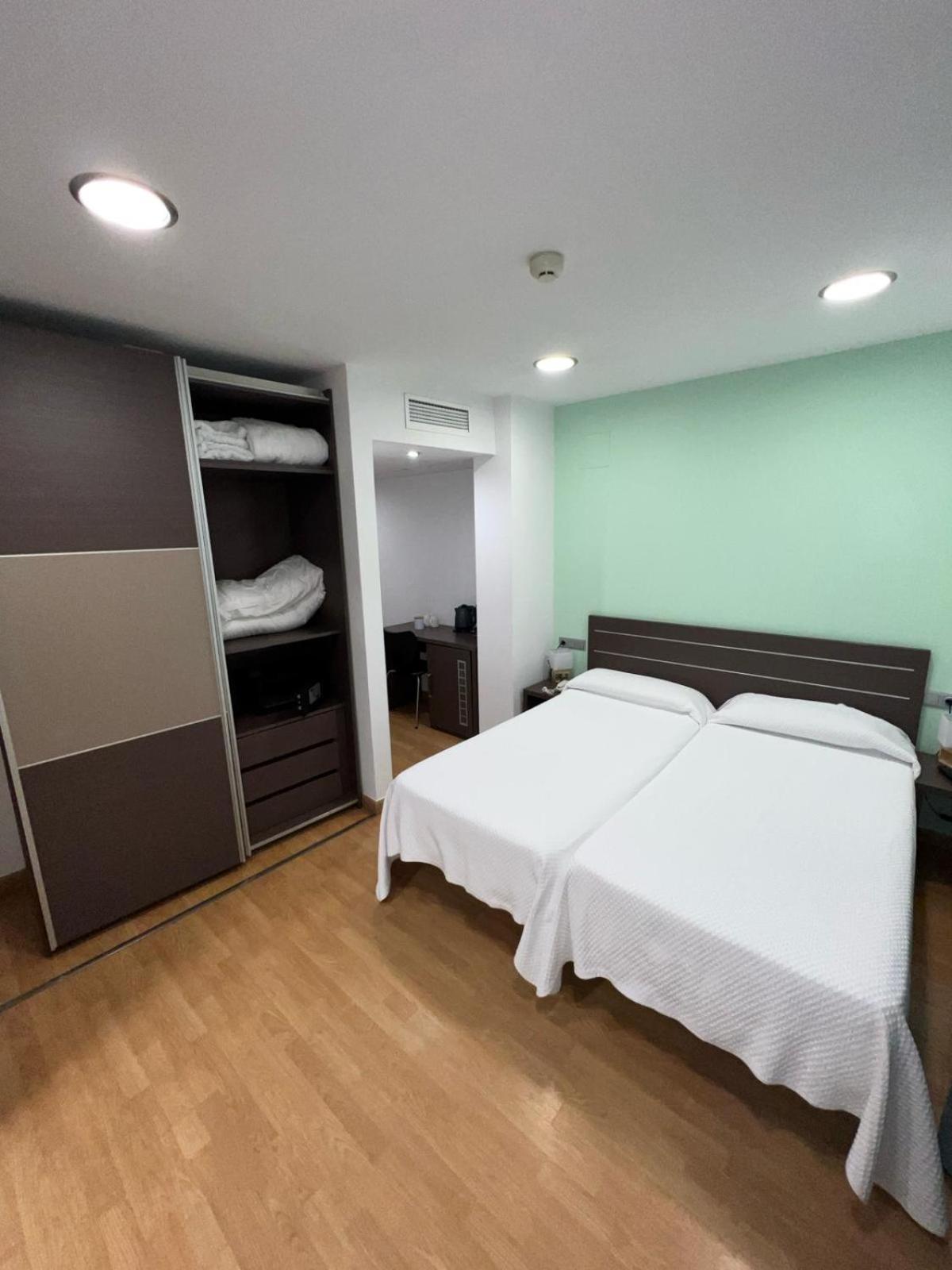 Clopy Rocamar Hotel