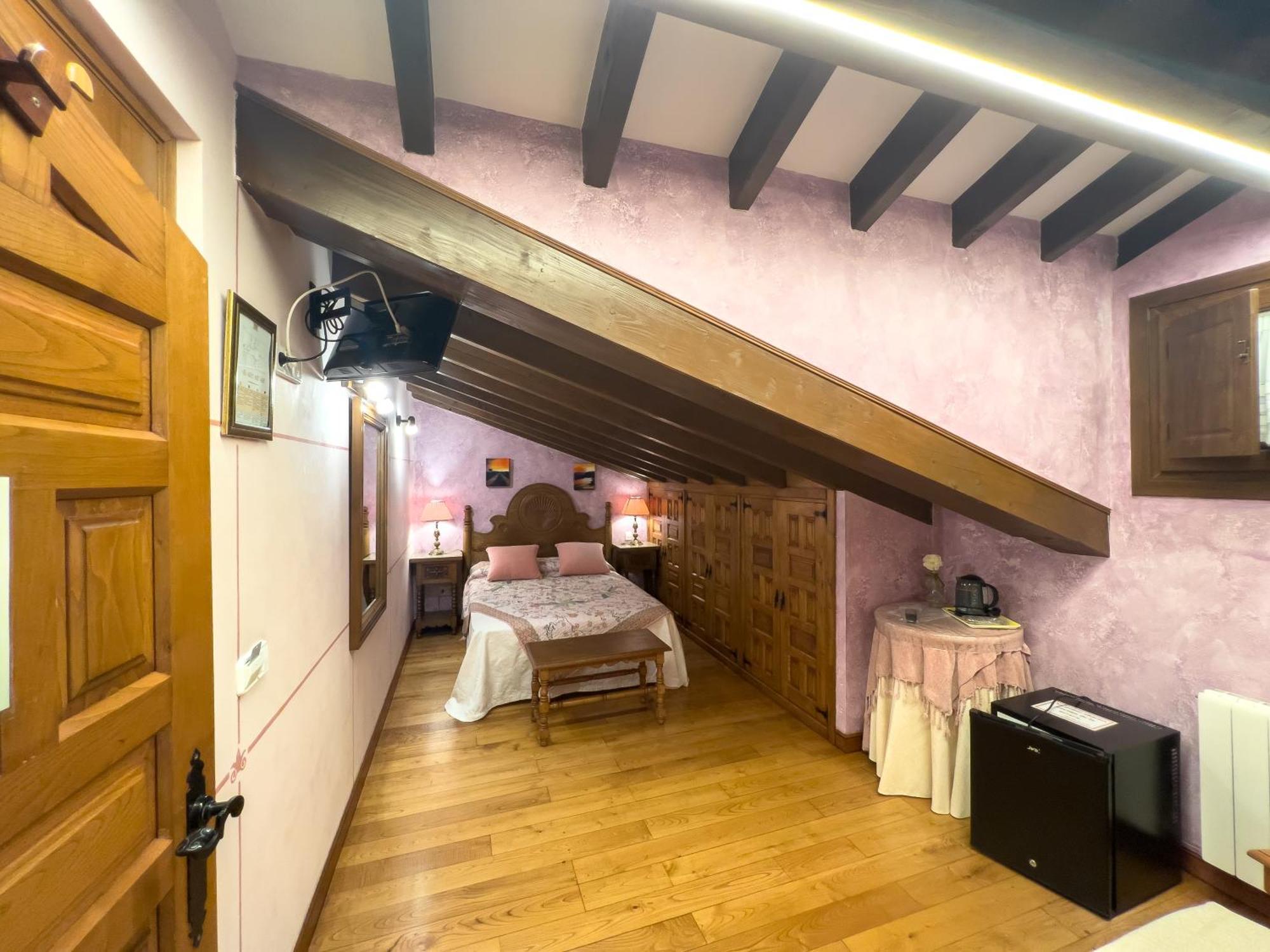 Inn Araceli 3*