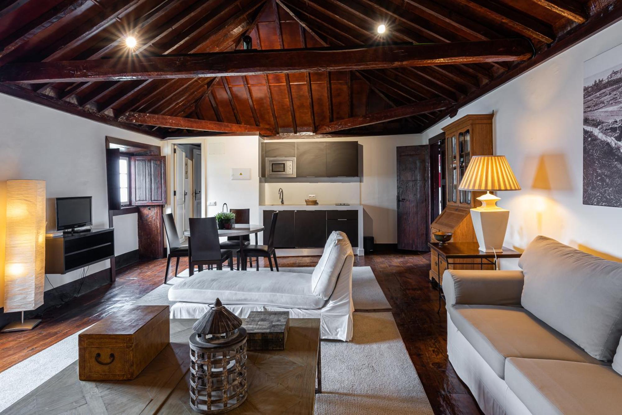 Hotel Isla Baja