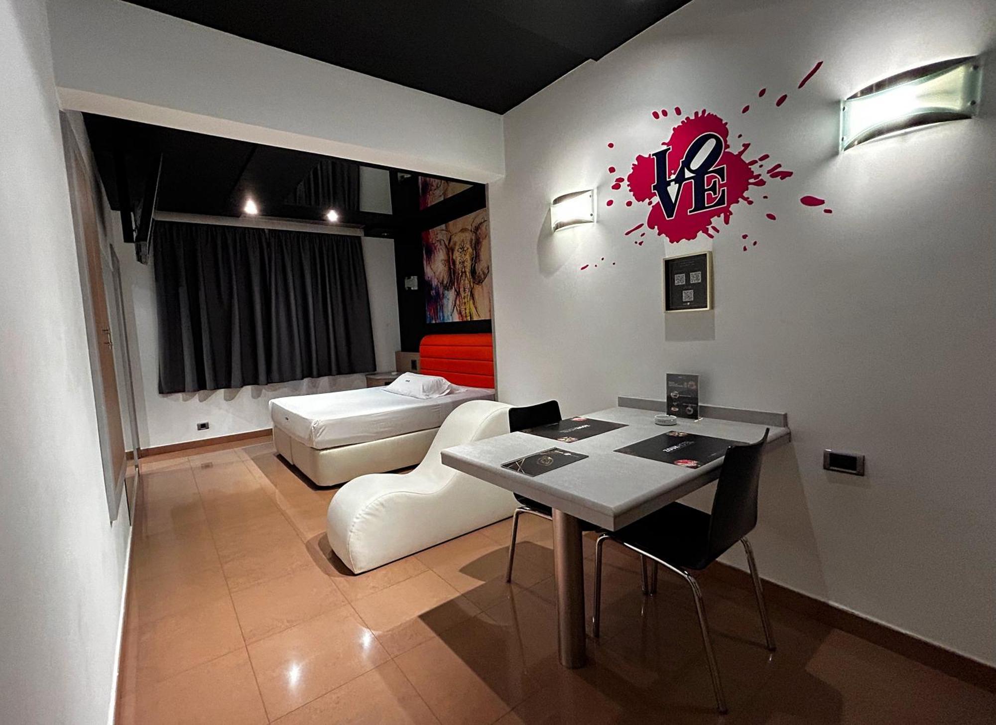 Hotel Zouk (adults Only) 2*
