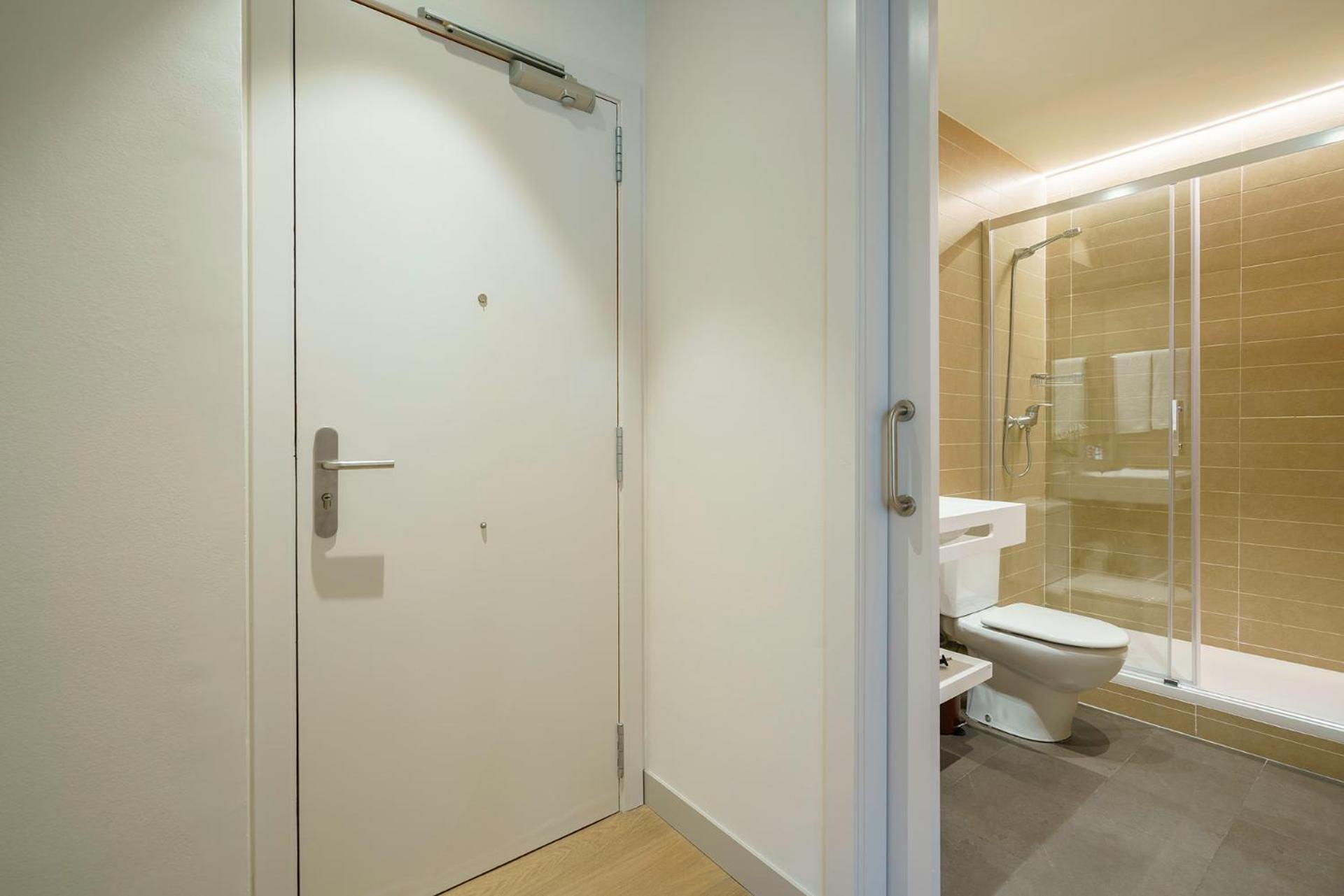 Fisa Ramblas Apartment Barcelona