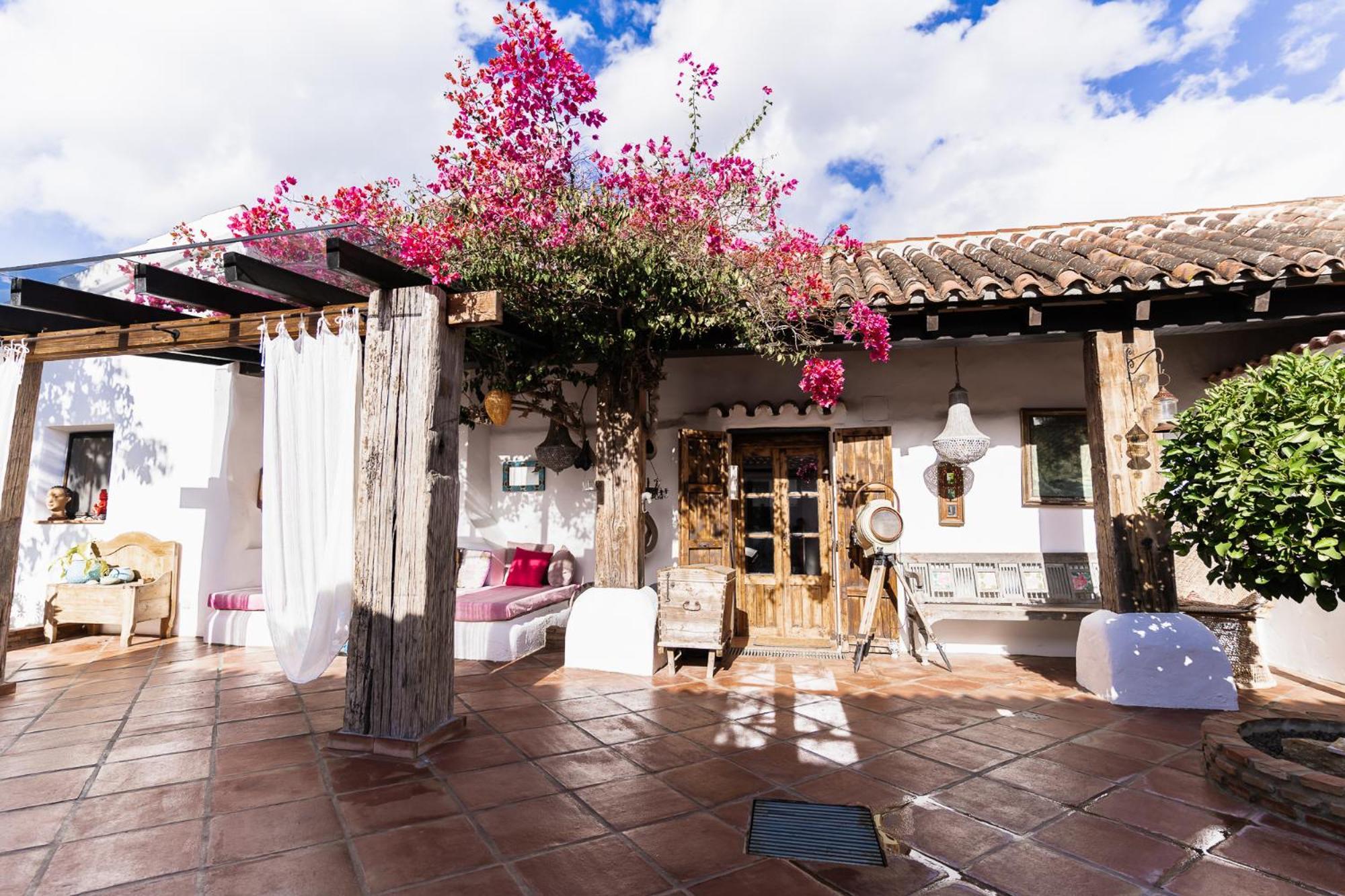 Boutique Rancho Lobos Hotel 3*