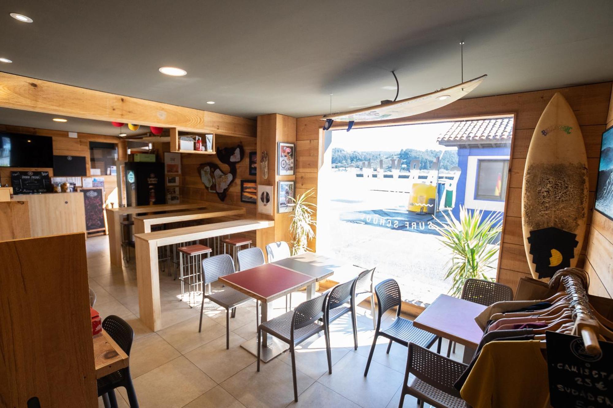 Carving Surf Hostel