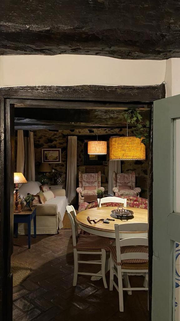 La Casita Del Tejo