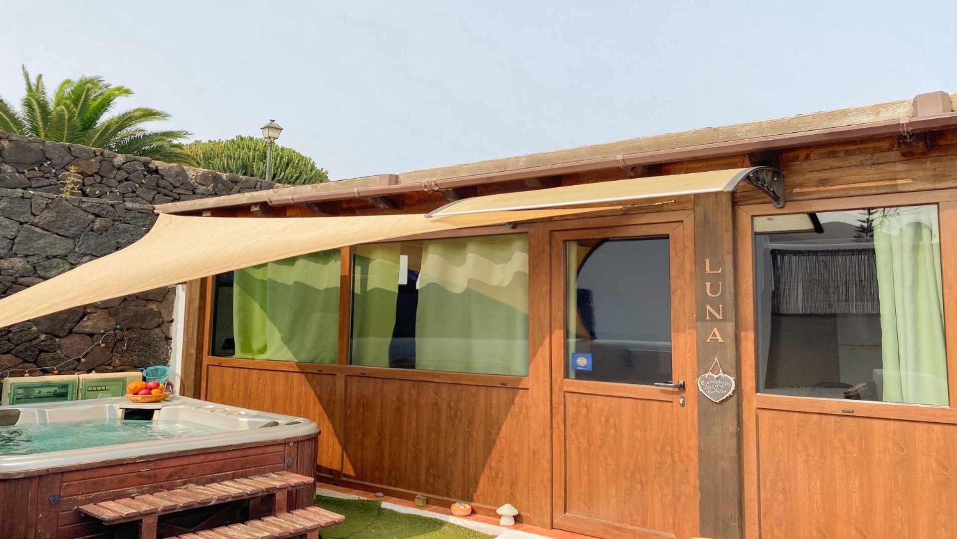 Luna Apartamento La Asomada (Lanzarote)