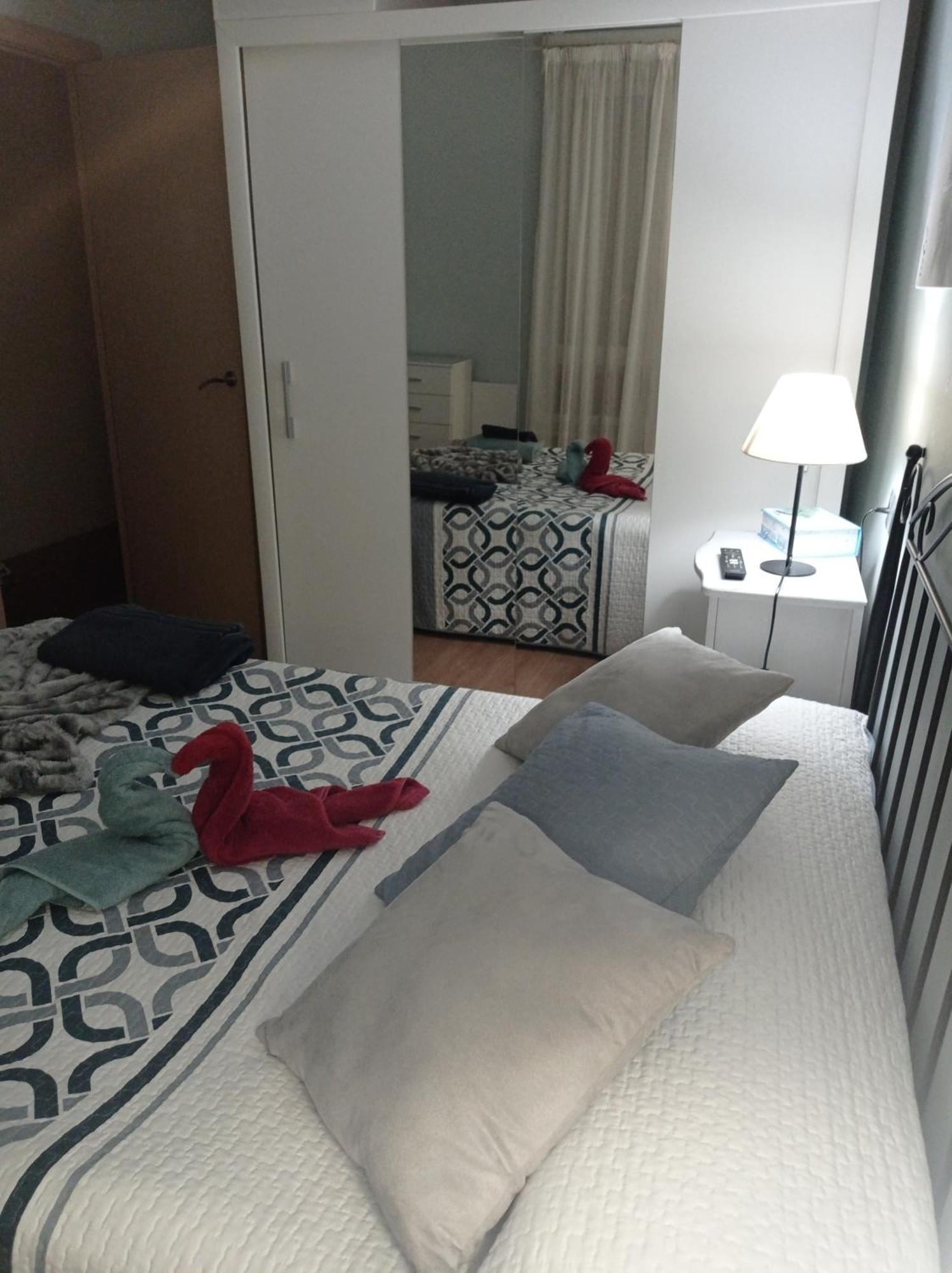 Apartment Gonzalo De Berceo 15 