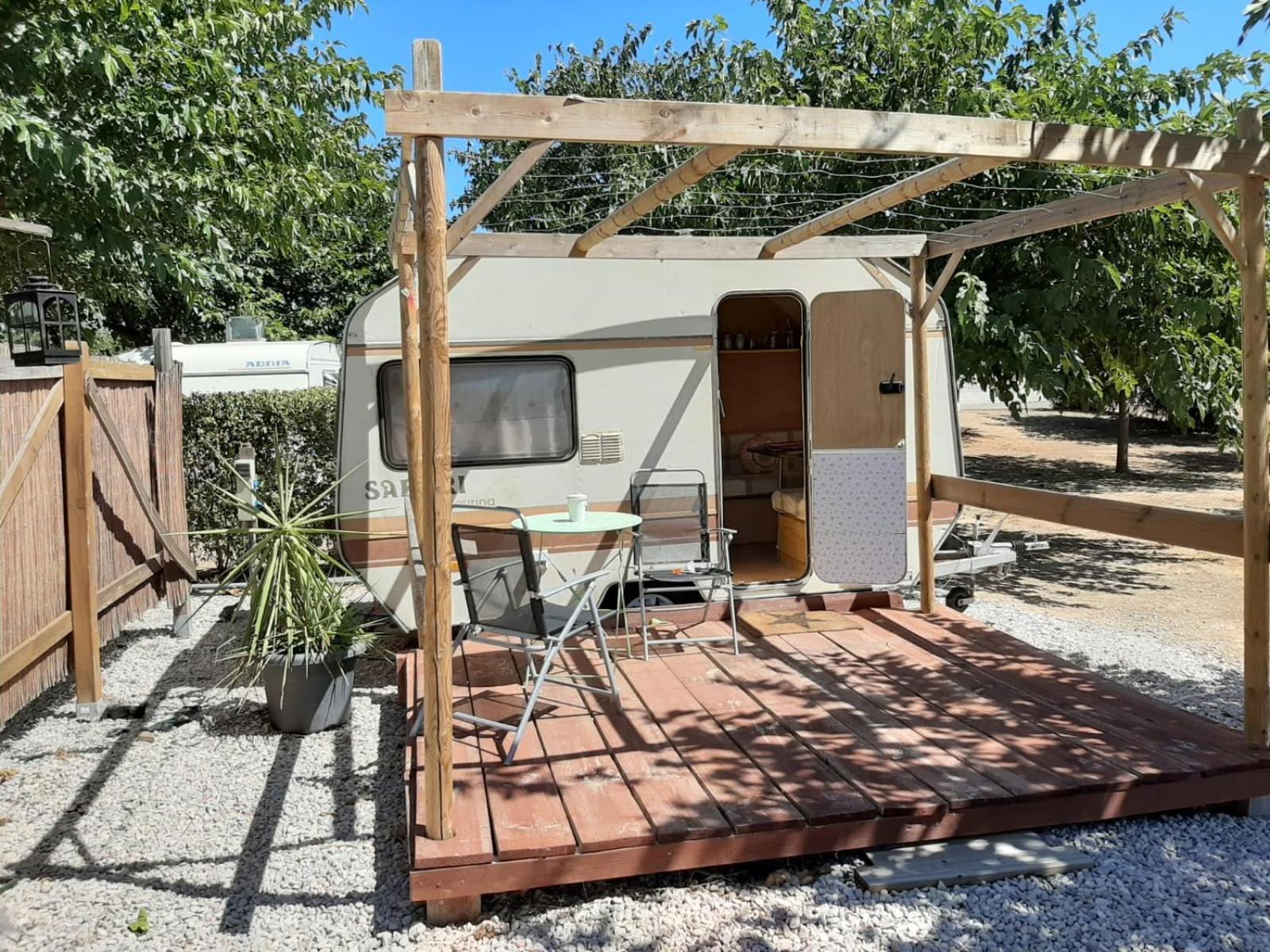 Maestrat Park Static Homes, Motorhomes, Caravans & Tents Campsite *