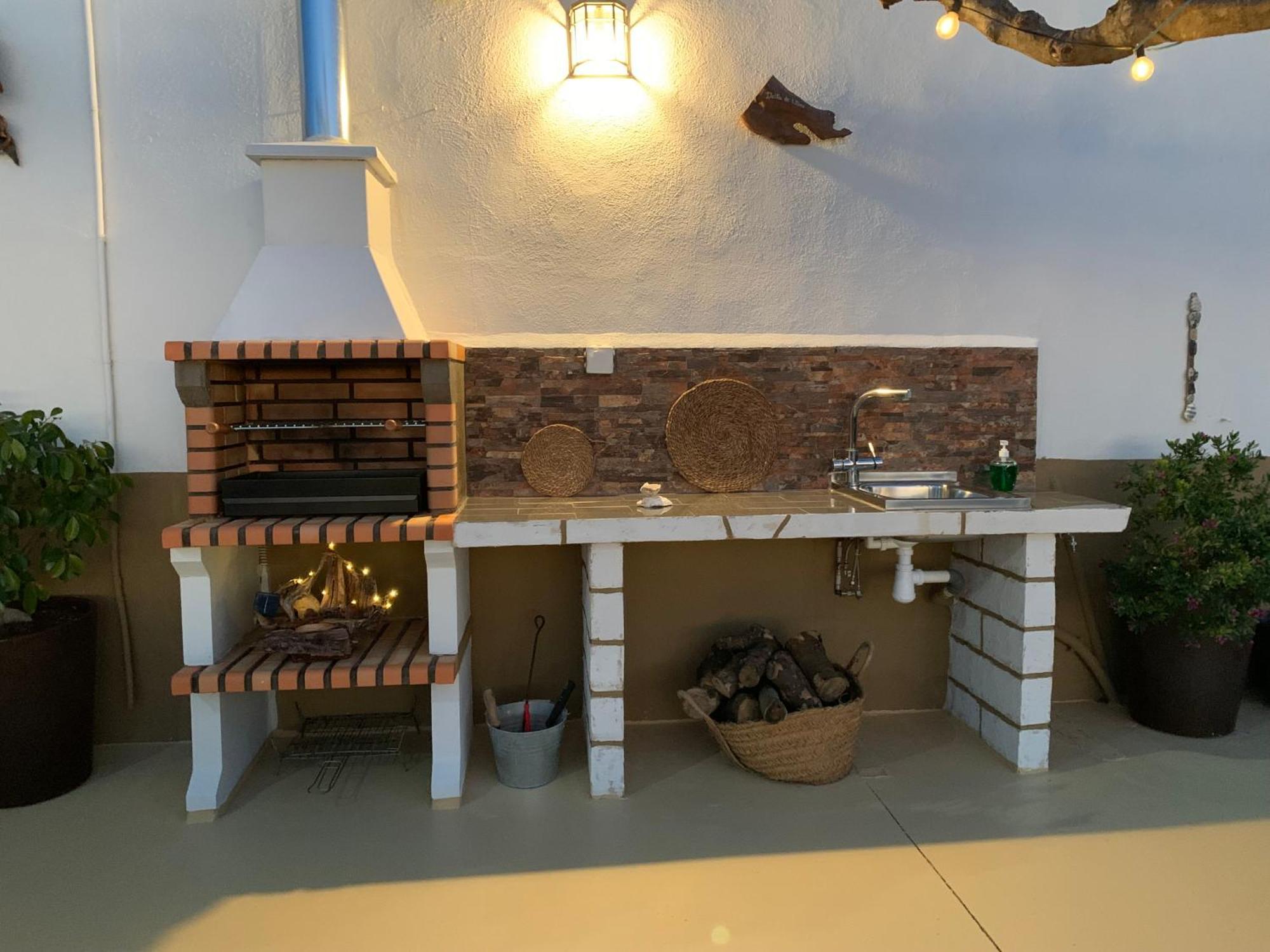 Casa Enric , Con Zona Infantil, Piscina Y Parking Privado Casa rural