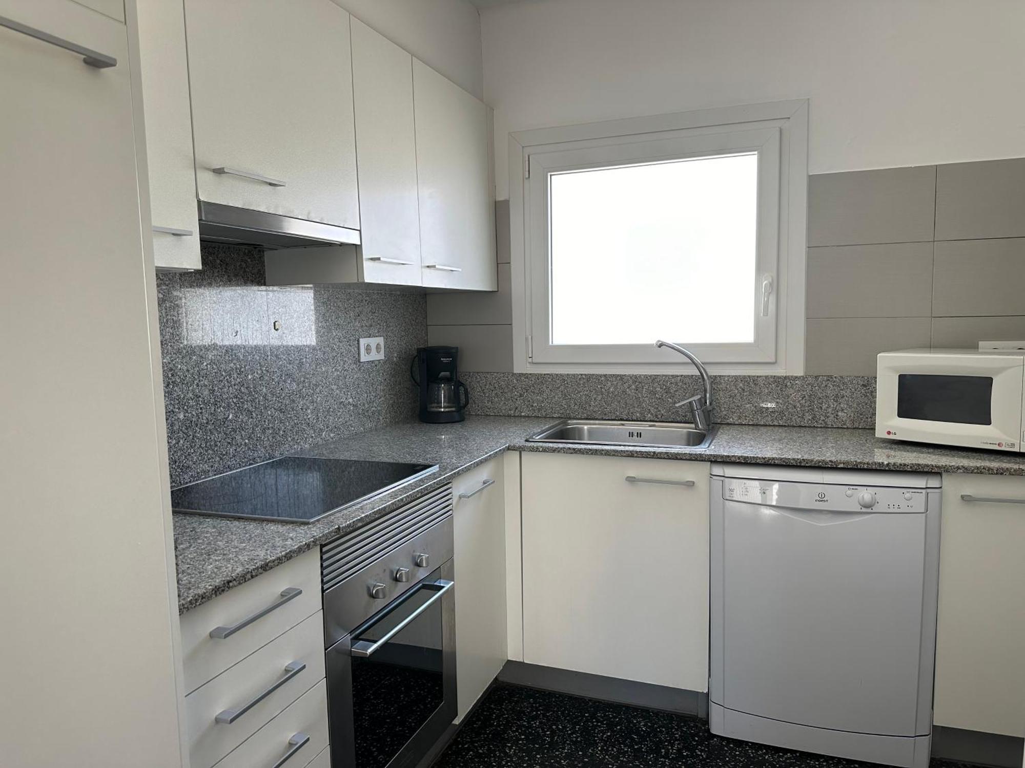 Agi Joan Badosa Apartamento Rosas