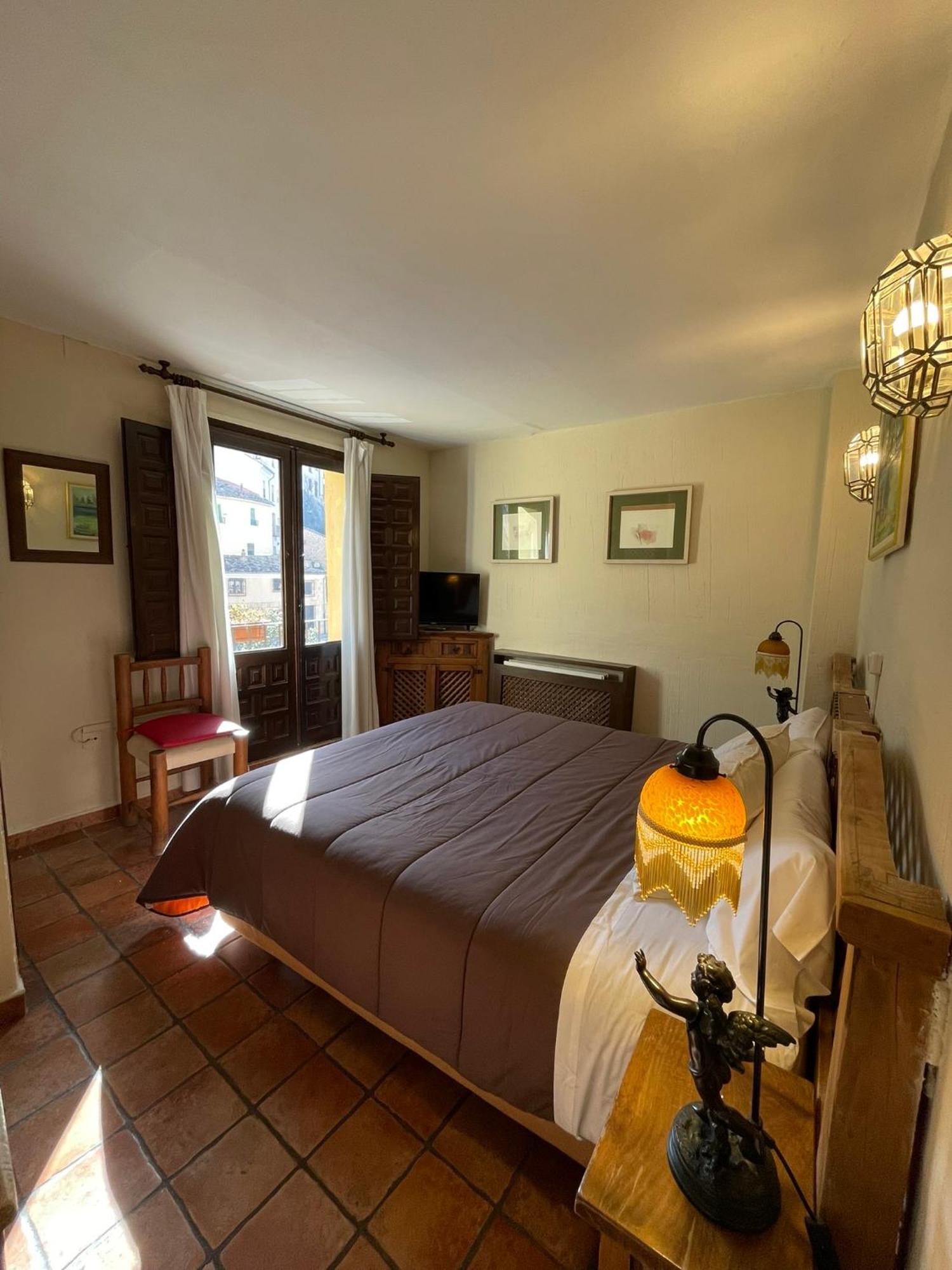Huecar Guest house