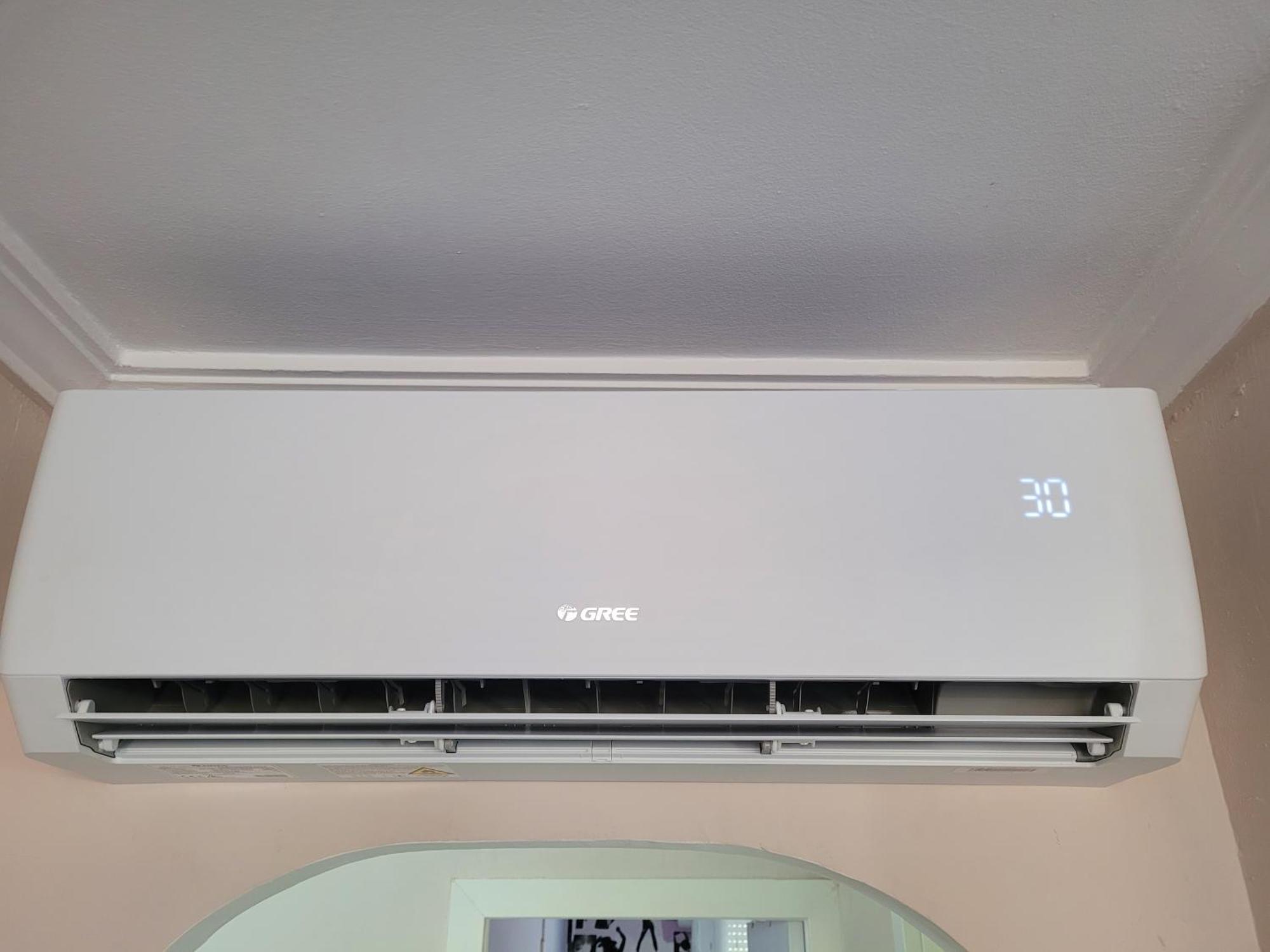 Playa & Parking Wifi Apartment