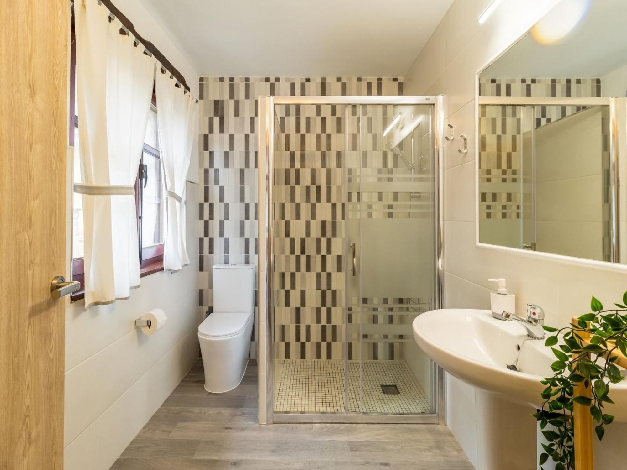 Potes Vinon By Interhome
