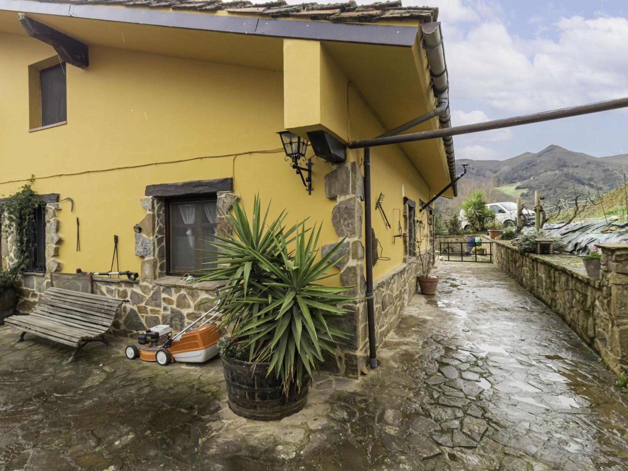 Potes Vinon By Interhome * Tama