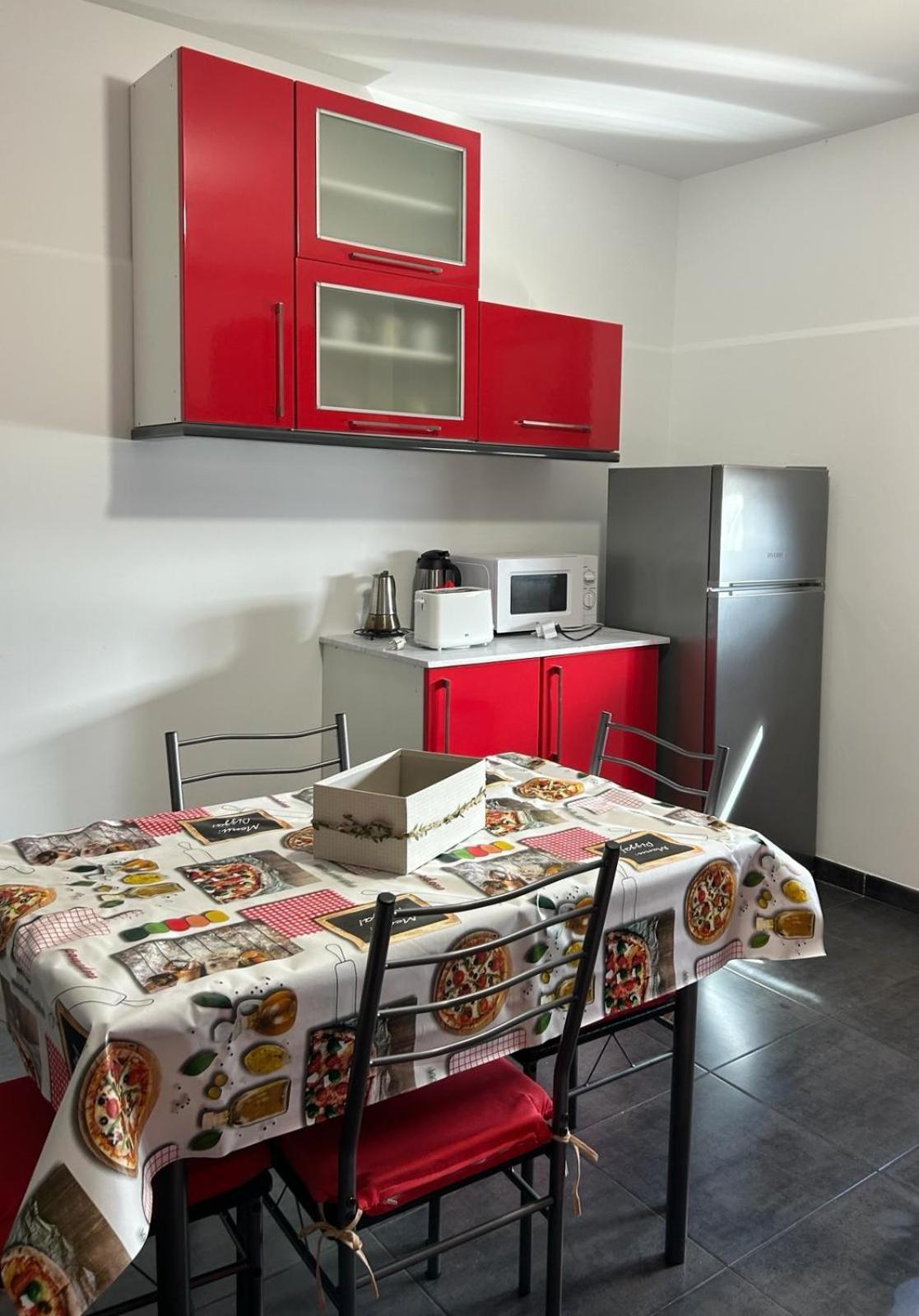 Holiday home Bajo Casa En