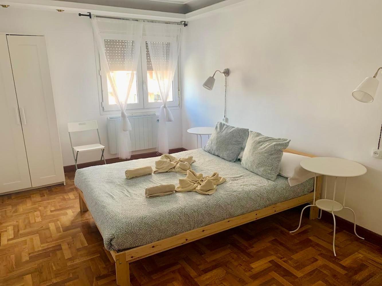 120a Amplio 3 Cerca De La Playa Con Garaje Apartamento Gijón