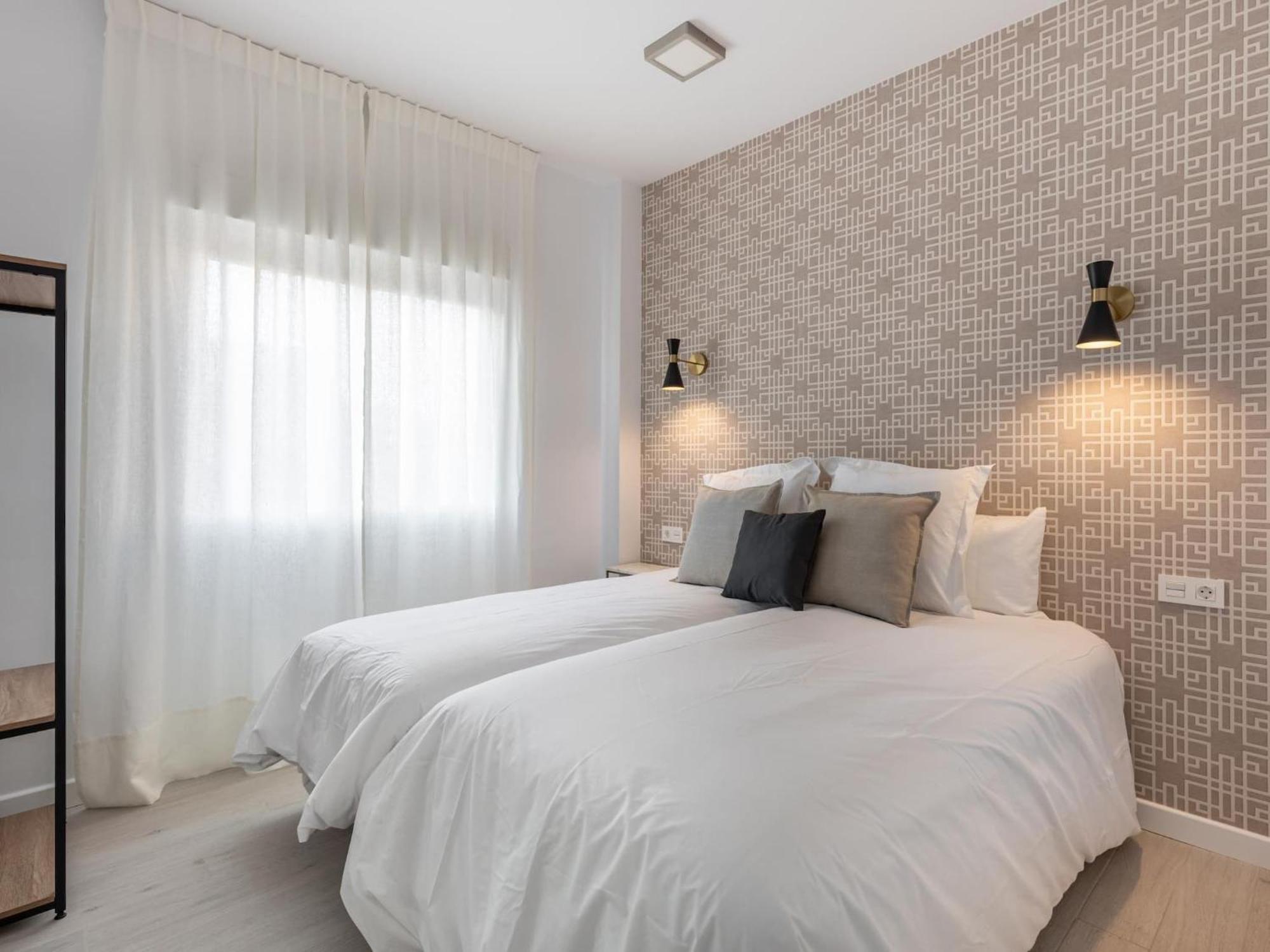Stylish And Elegant 1 & 2 Bedroom I Apartamento Granada