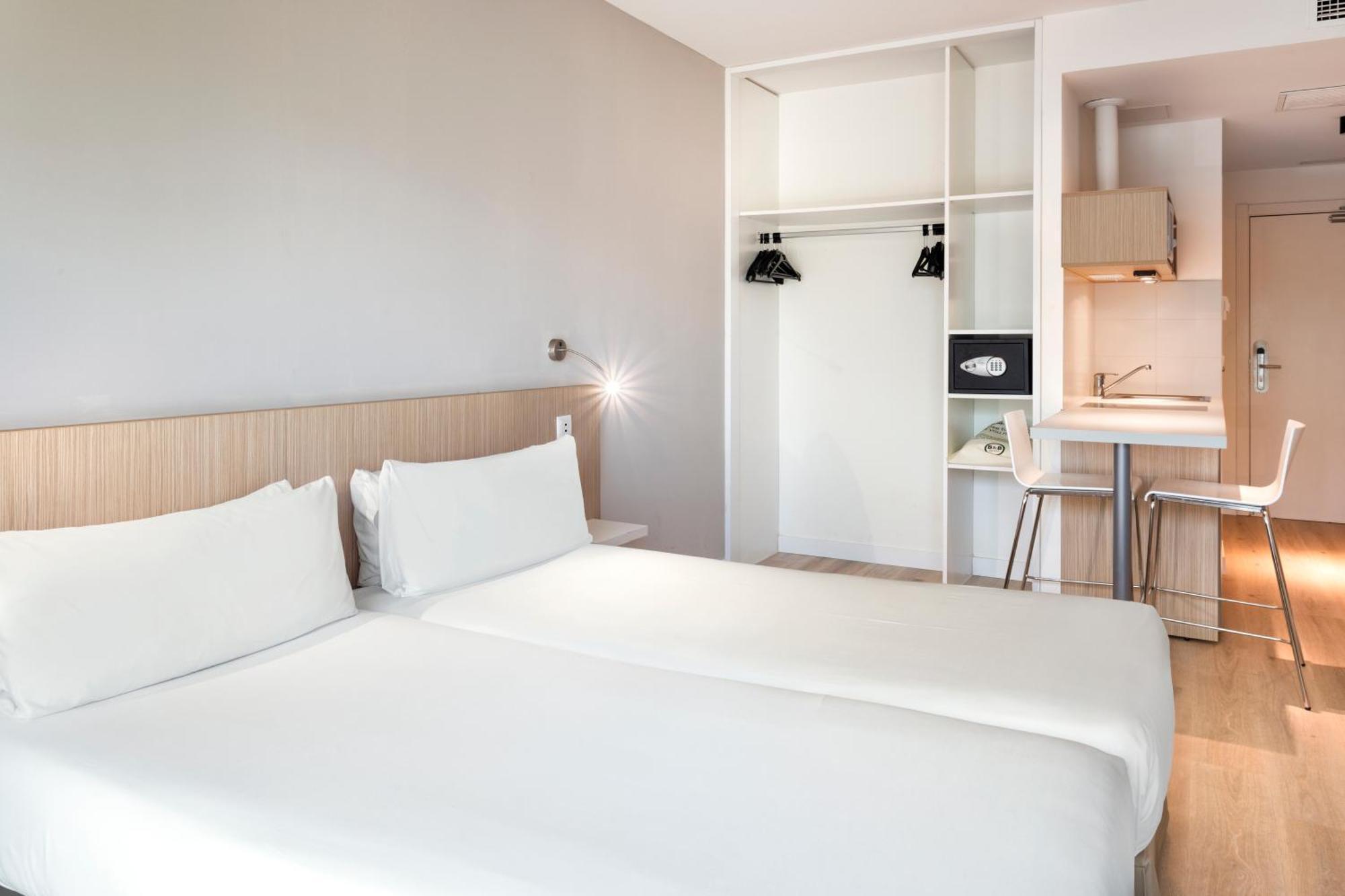 Hotel Barcelona Sant Cugat 4*