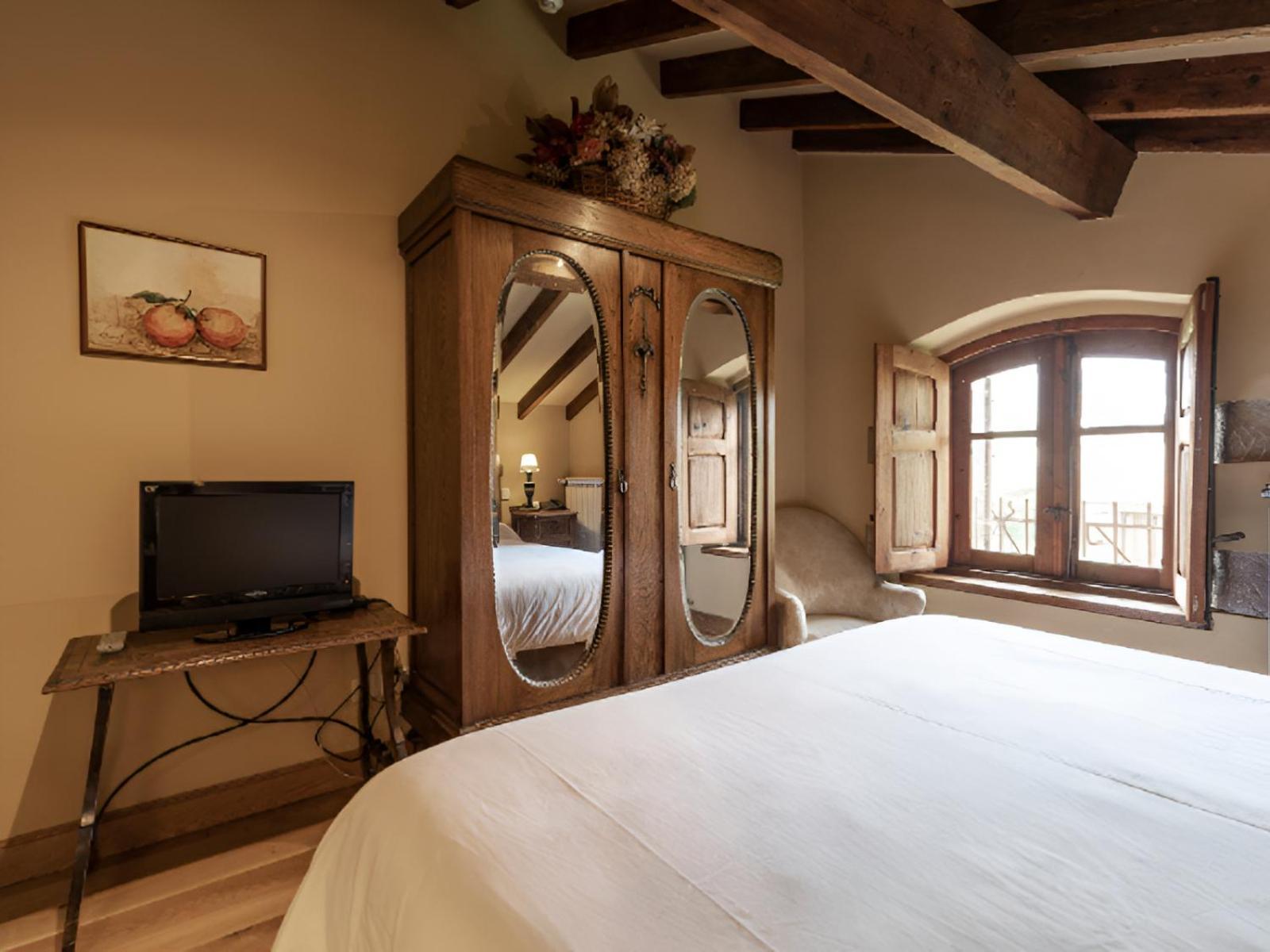 Lienzos Inn Vargas