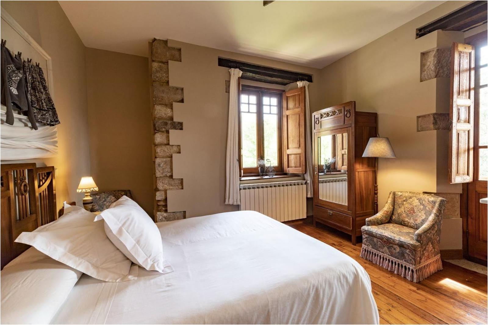 Inn Lienzos *