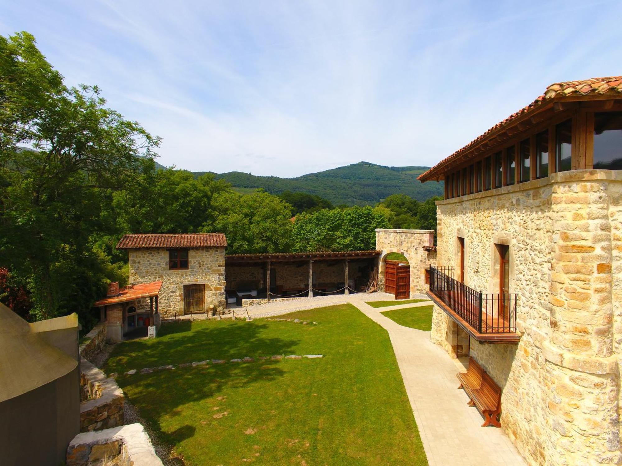 Alvarado Holiday home