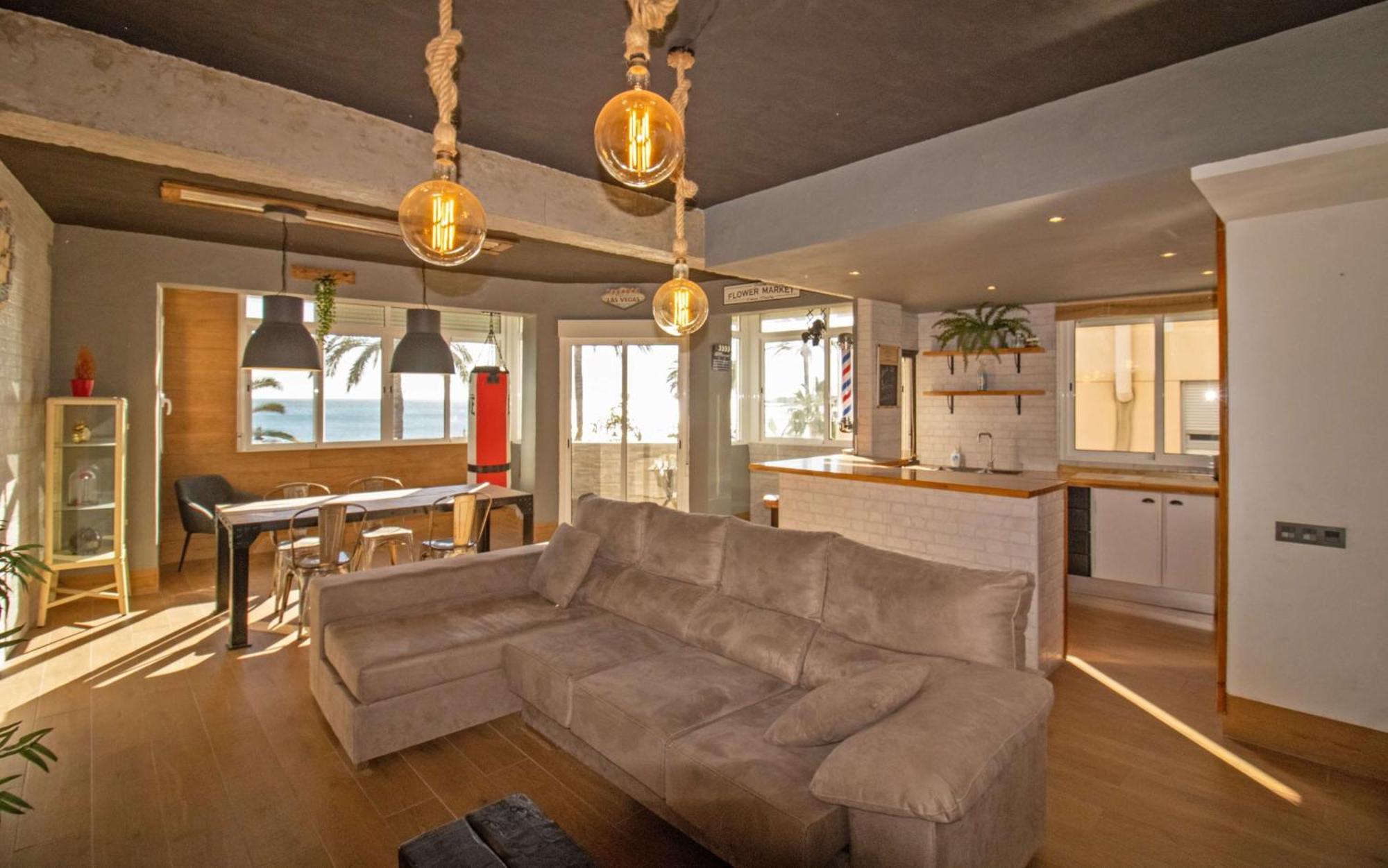 Luxury House - Primera Linea Playa Cargador Apartamento *