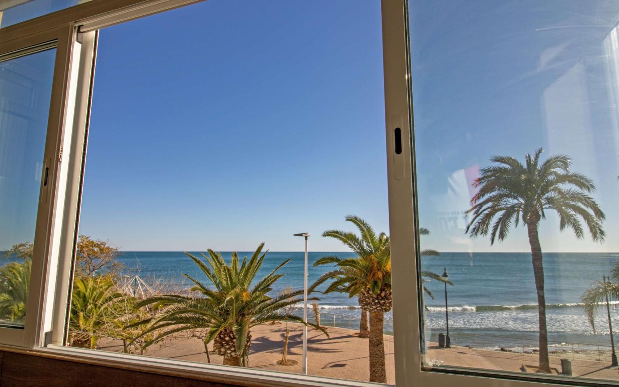 Luxury House - Primera Linea Playa Cargador *