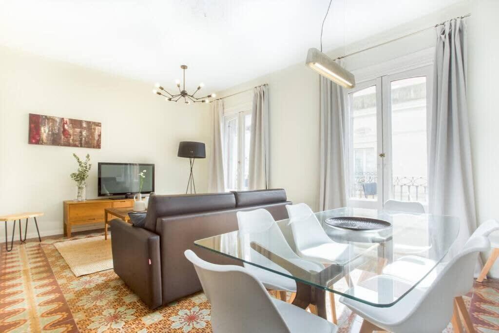 4bedroom With Balcony In Ramblas 3-2 Apartment *