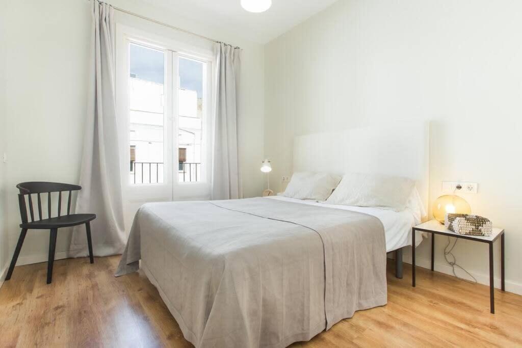 Apartment 4bedroom With Balcony In Ramblas 3-2 *