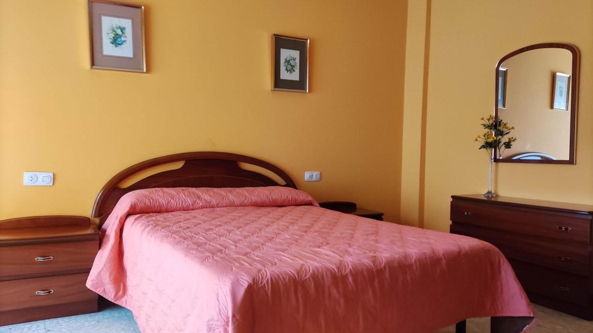 Apartment Amplio Piso En Puentedeume