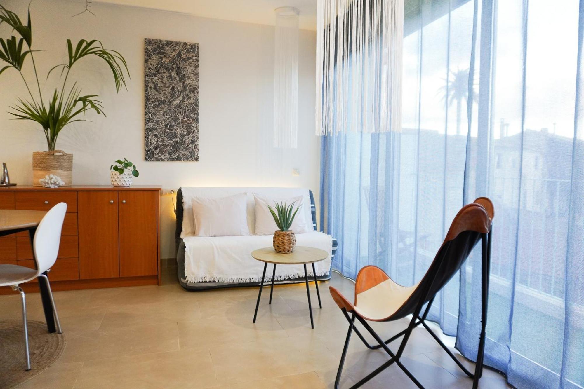 Costa Brava Acollidor Amb Gran Terrassa Per A 3 Persones Apartamento *