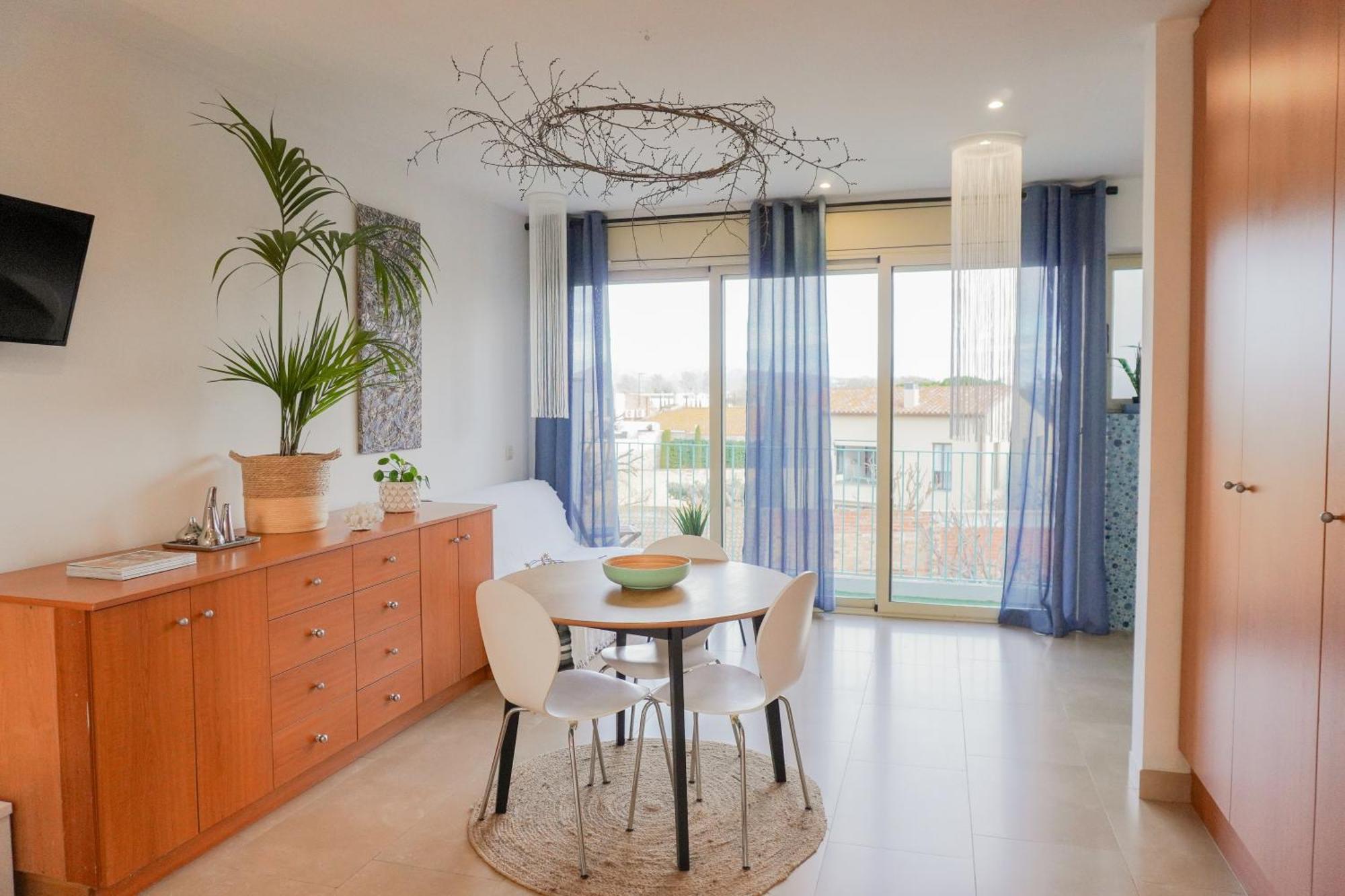 Costa Brava Acollidor Amb Gran Terrassa Per A 3 Persones Apartamento Castellón de Ampurias