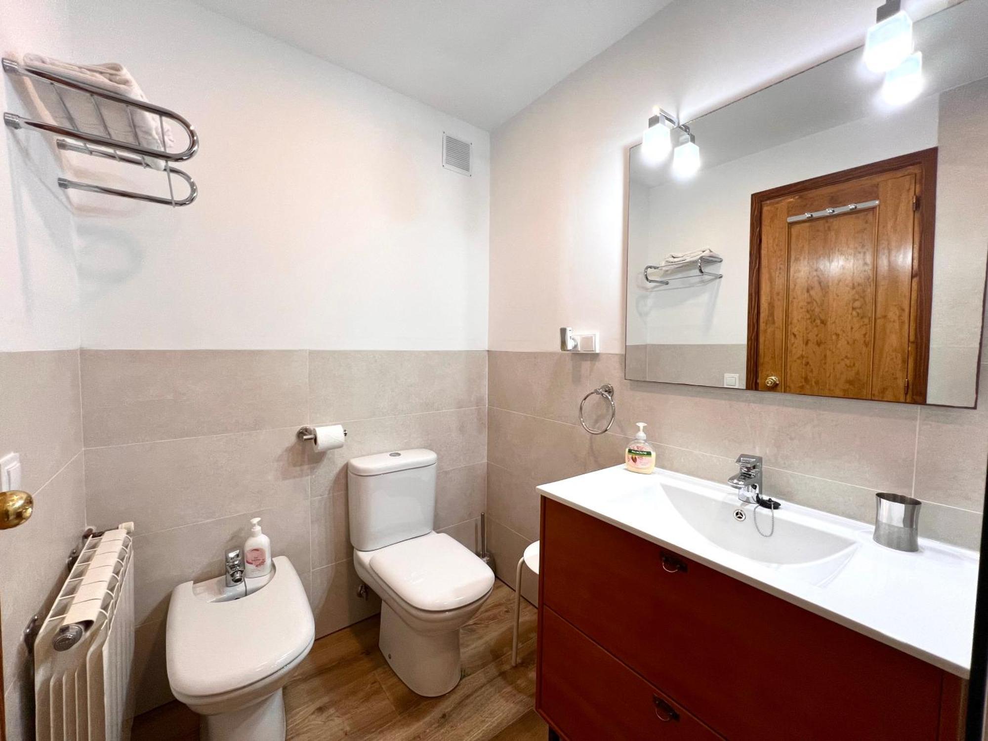 Bonito En Apartamento Rialp