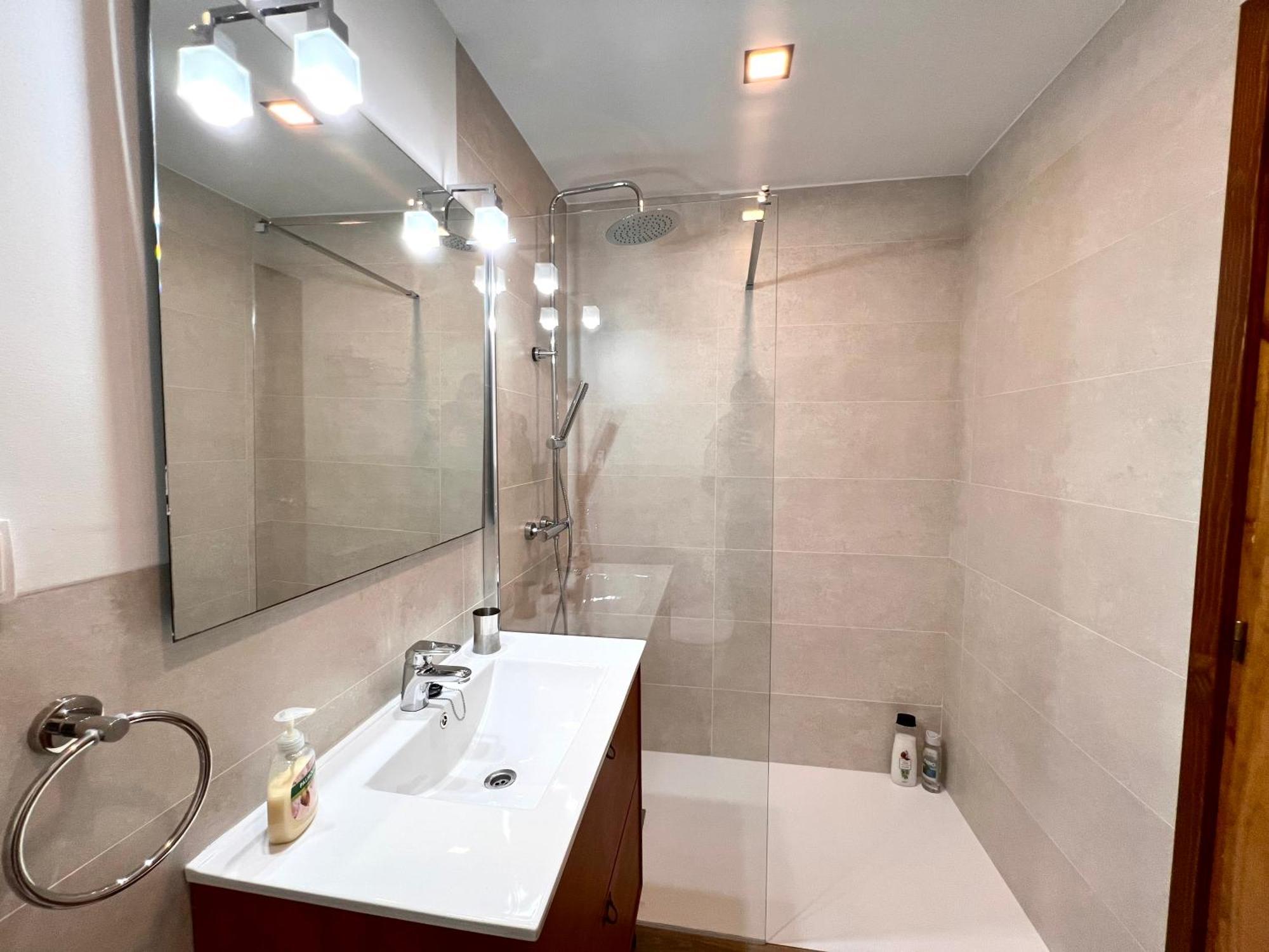 Apartamento Bonito En Rialp