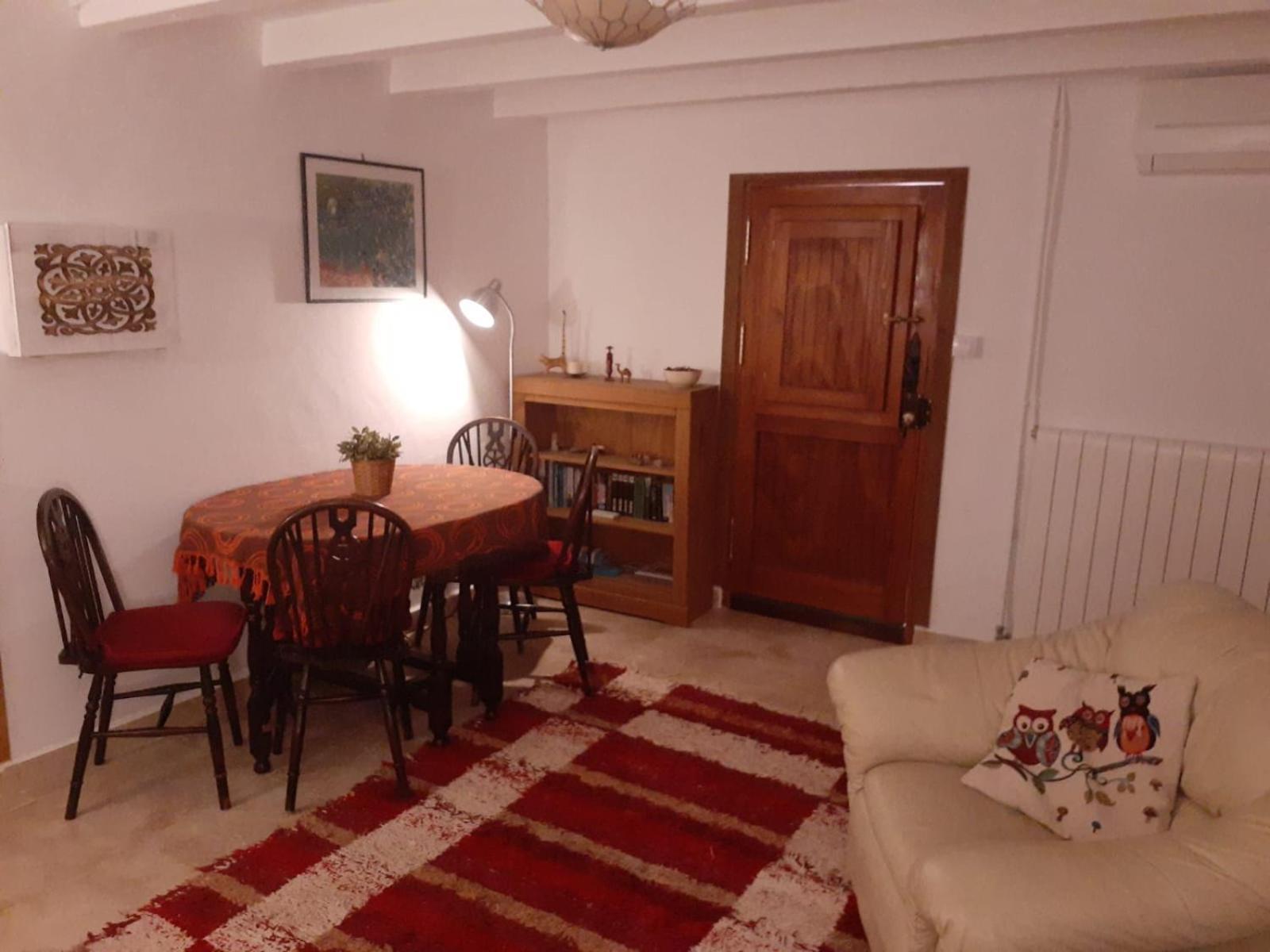 Casa 44, Delightful Rural With Pool.