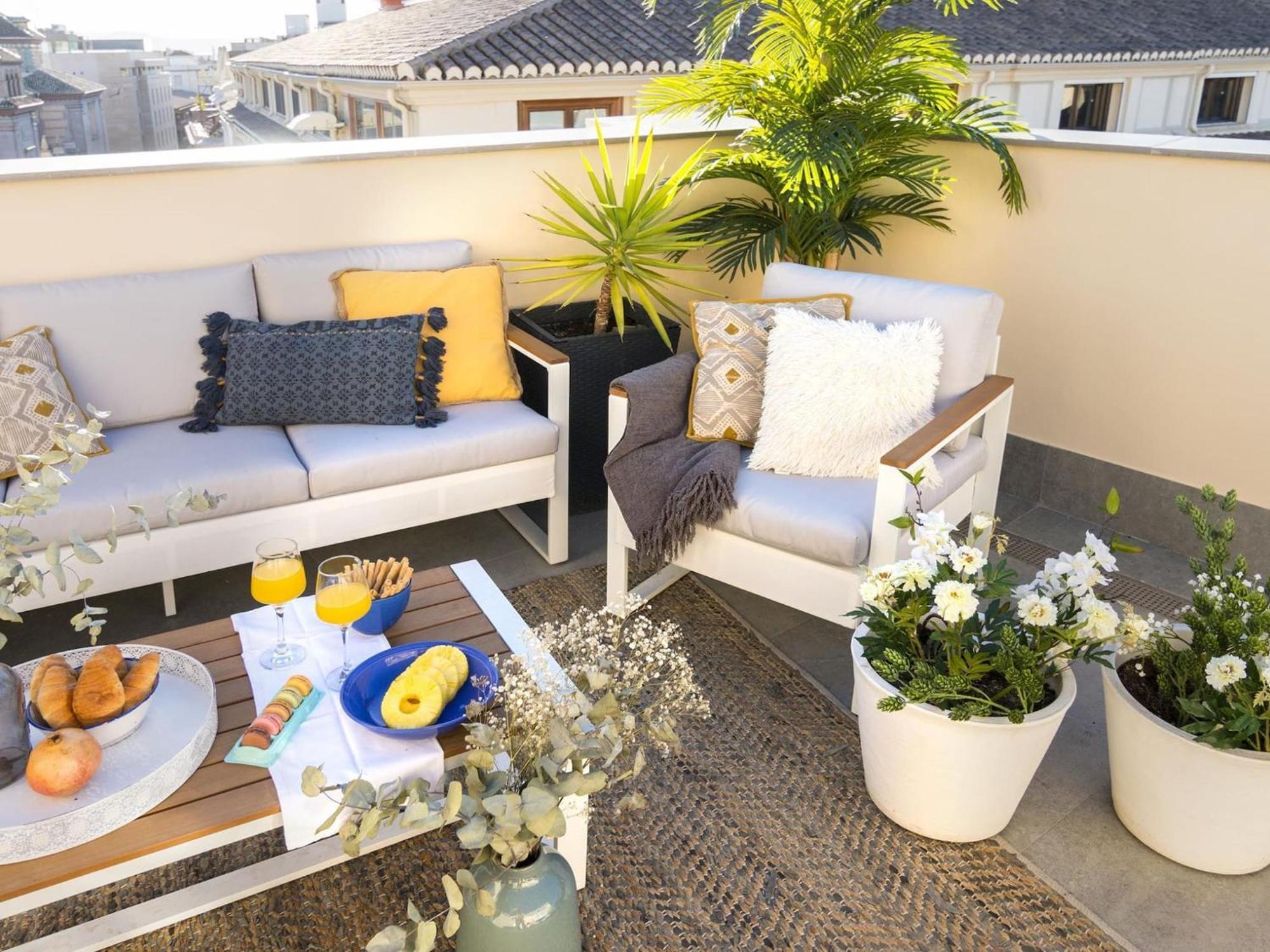 Chezmoihomes Luxury Penthouse *