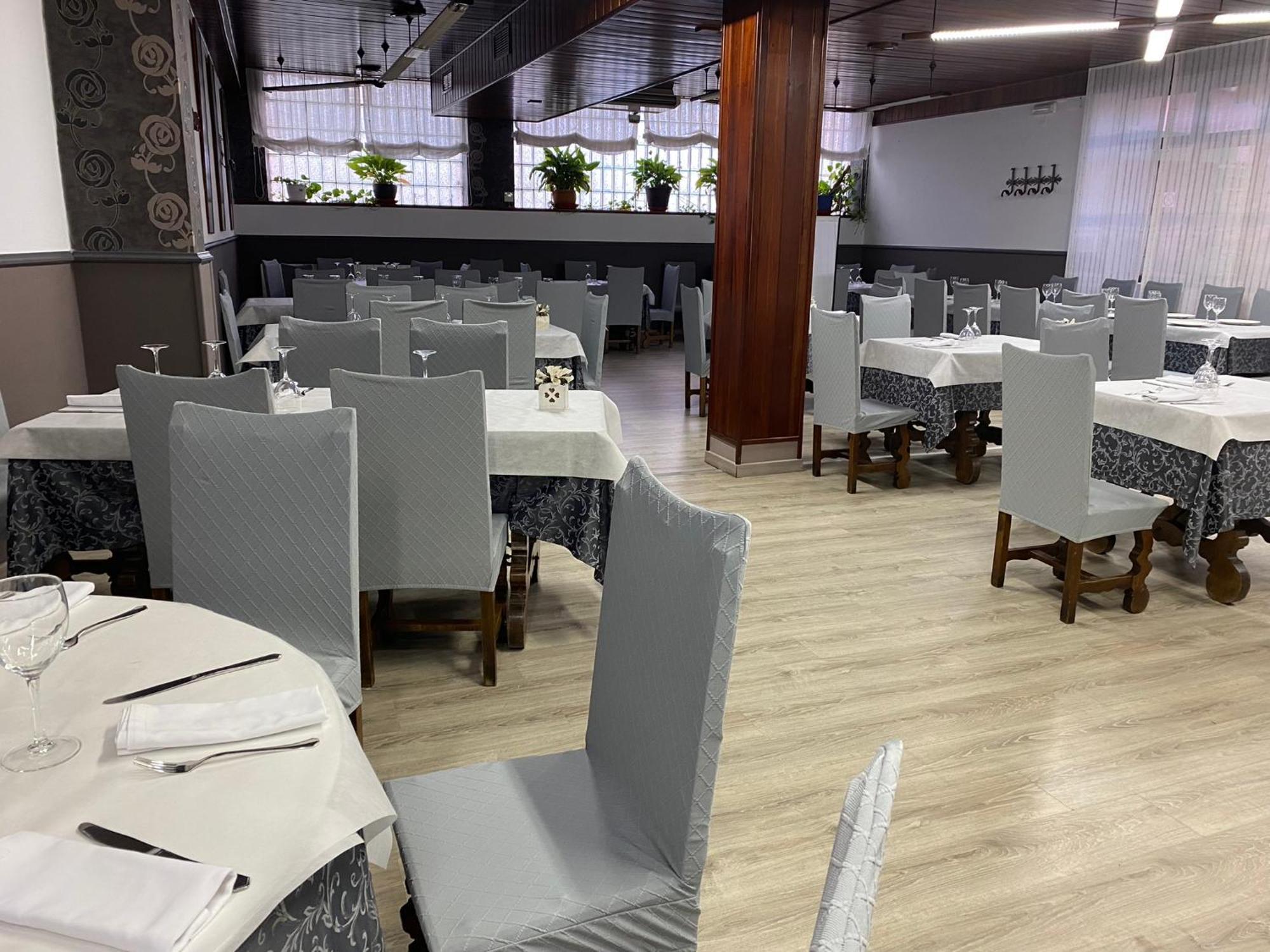 Pensión Restaurante La Pinta 2*