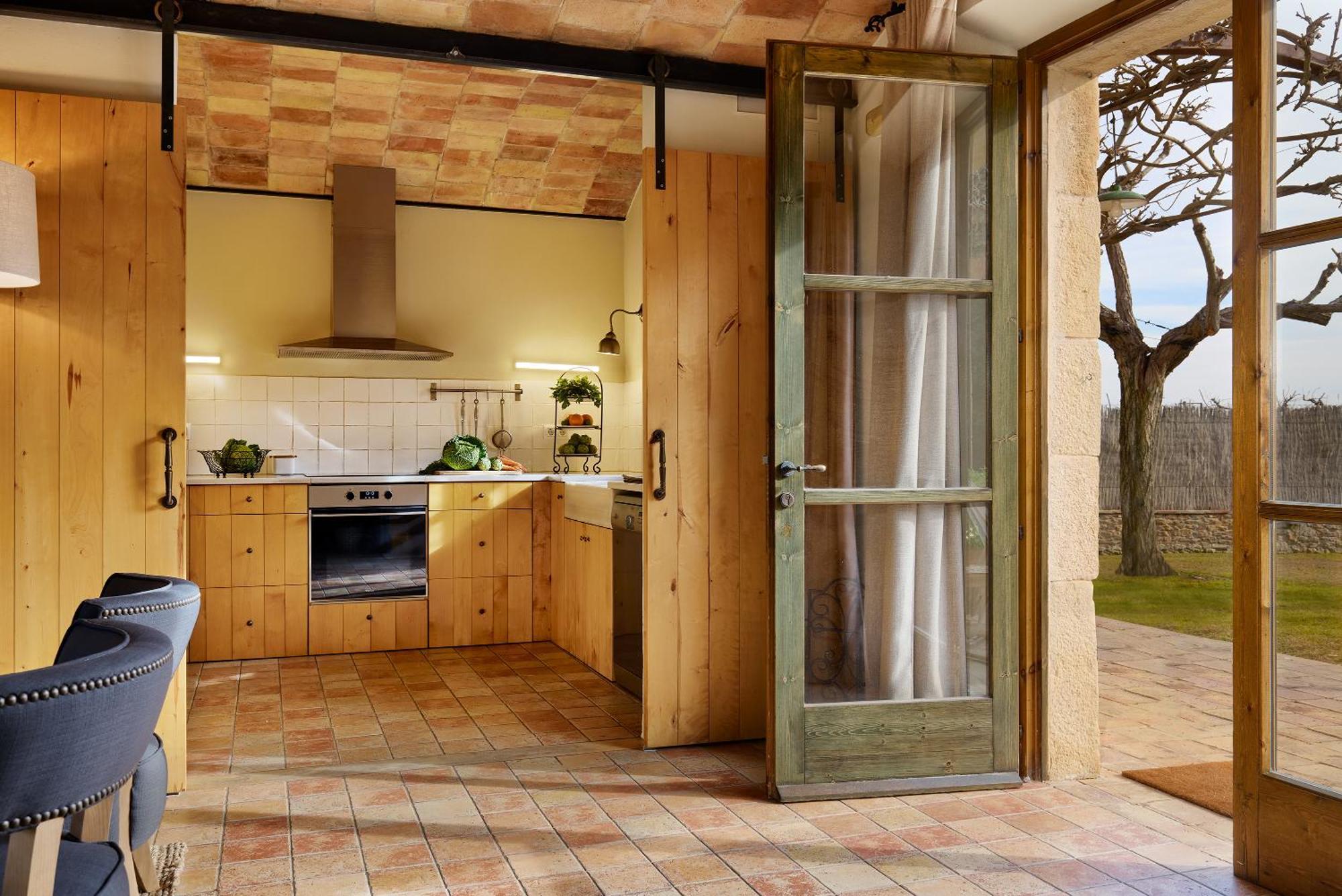 Mas Ametller Country house *