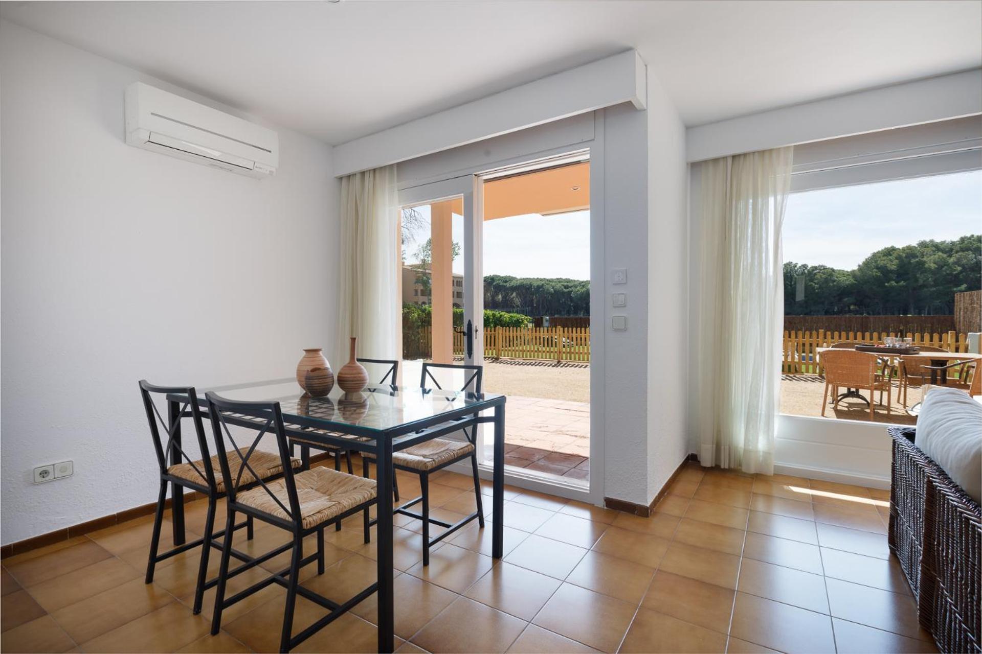 Villa Con Piscina A 120m De La Playa De By La Costa