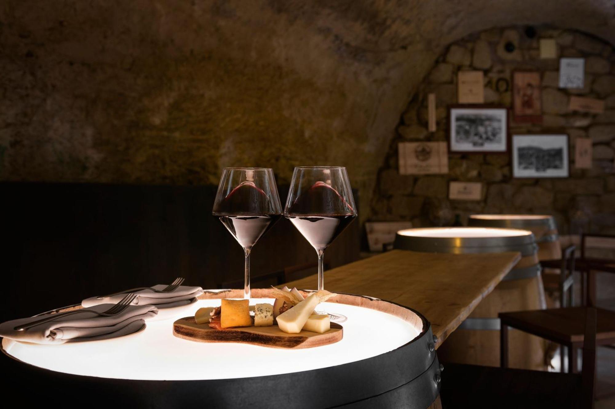 Palacio Tondón, La Rioja 4*