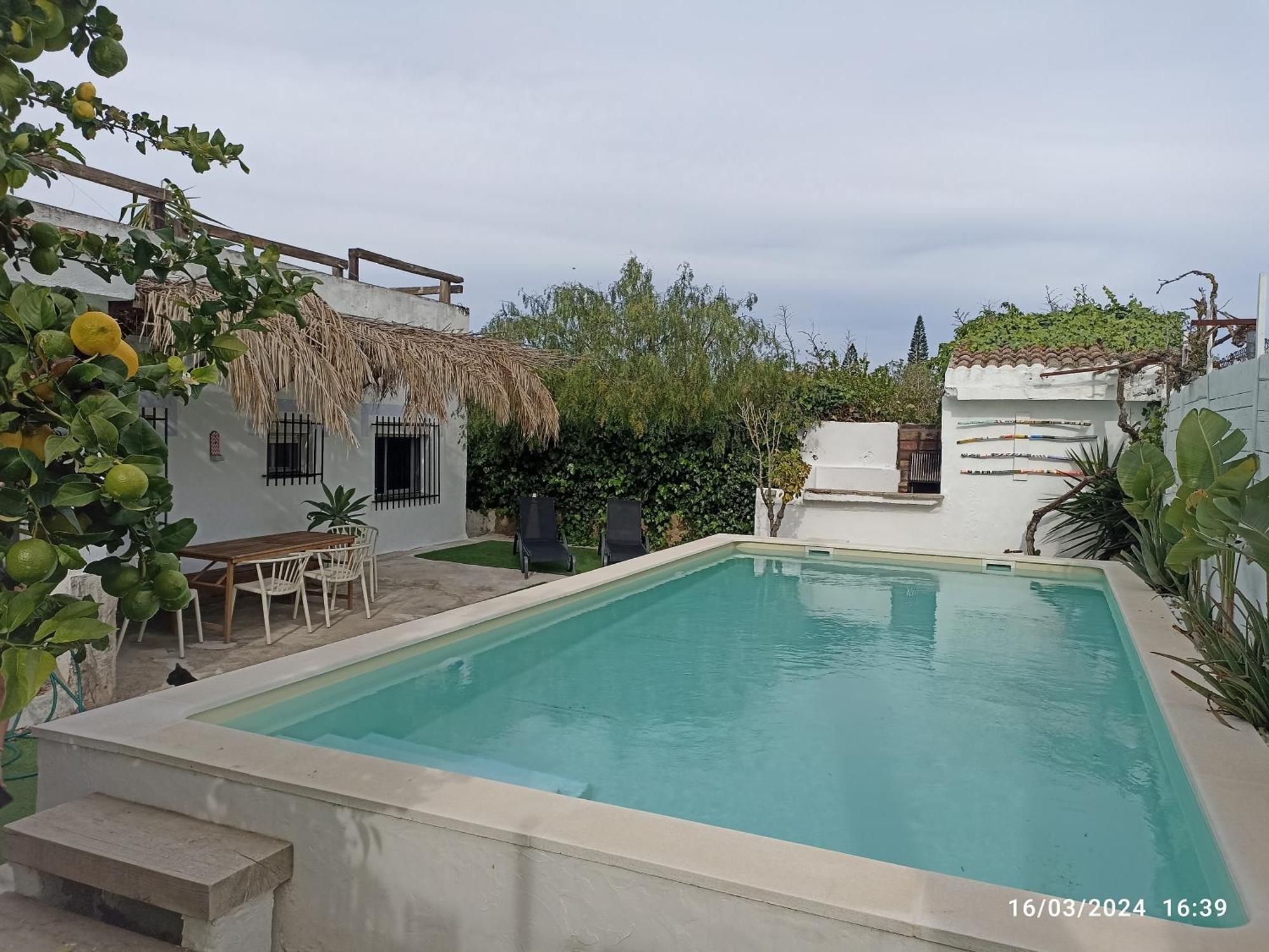 Casa, Piscina, Jacuzzi, Garaje, Barbacoa. * Chiclana de la Frontera