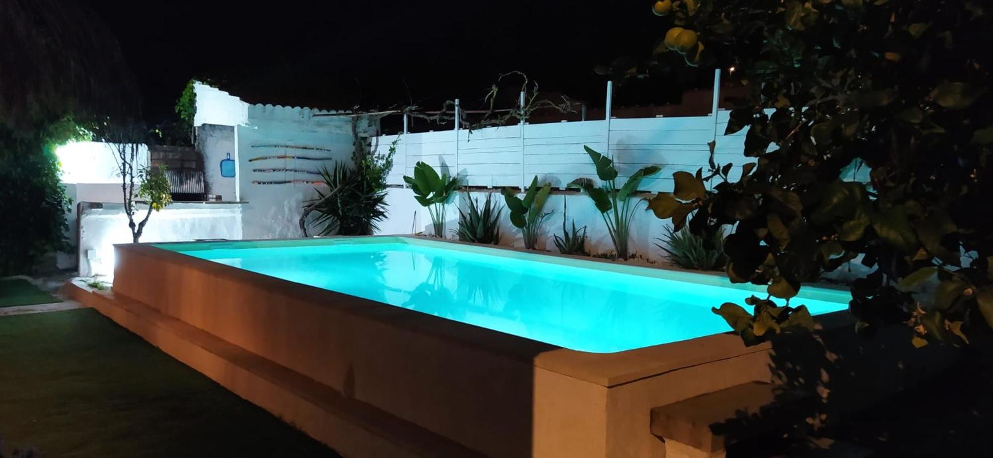 Casa, Piscina, Jacuzzi, Garaje, Barbacoa. Holiday home Chiclana de la Frontera