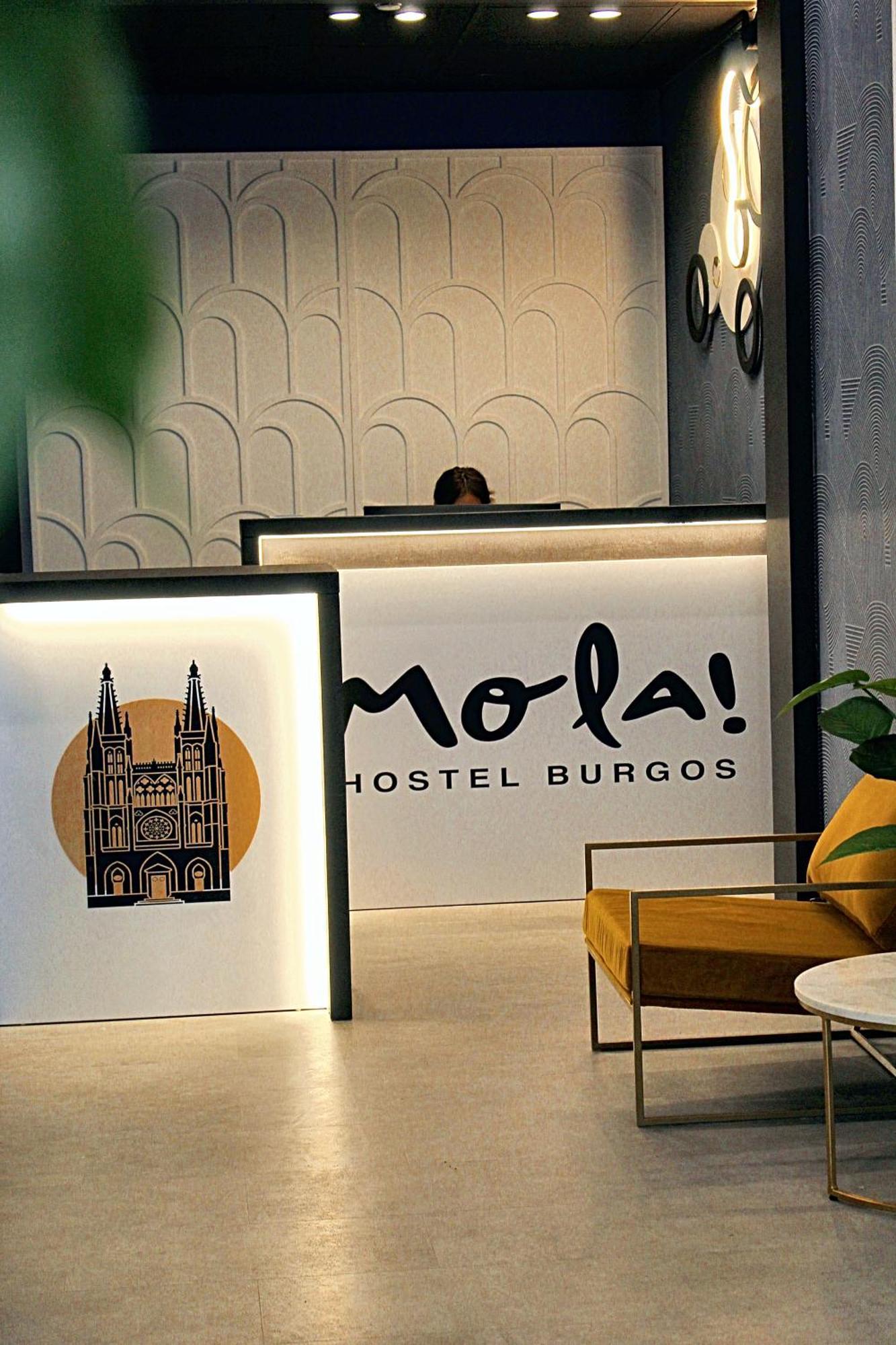 Mola! Hostal