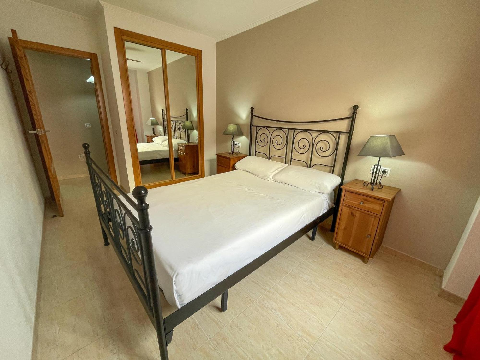 Estacion Oropesa 3000 Apartment