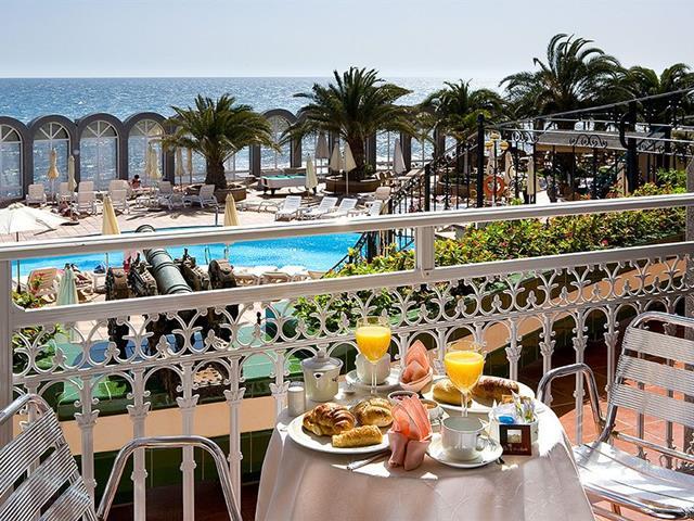 Hotel Club 4*