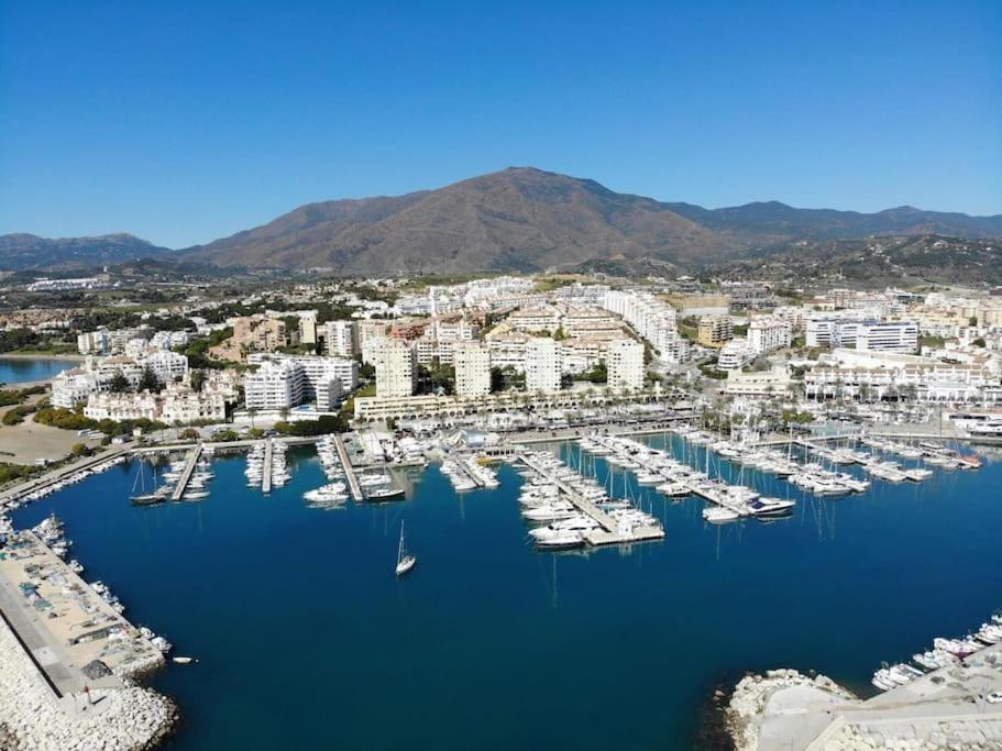 Castillo Apartamento Estepona